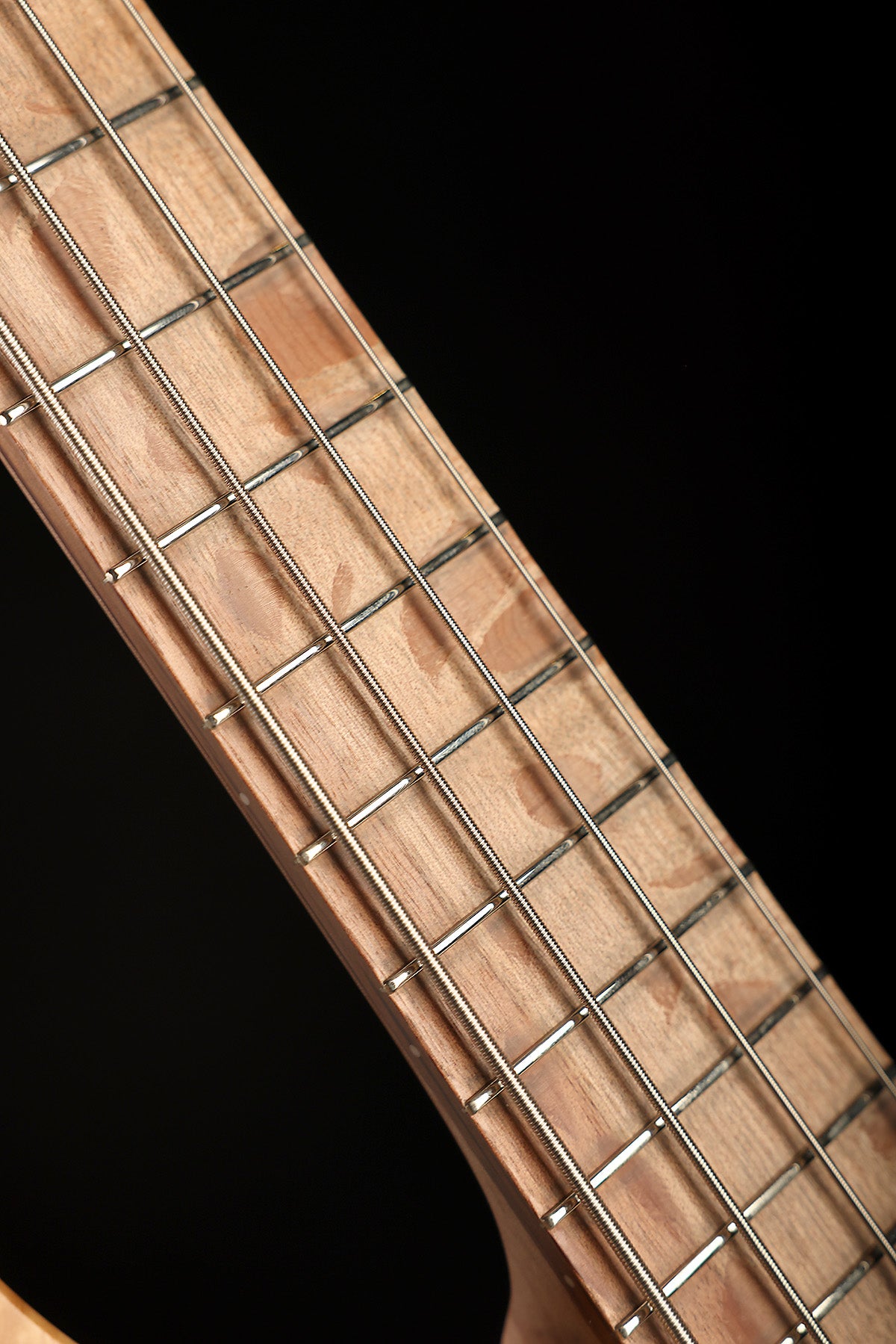 Cole Clark LLB4 Flamed Mountain Ash - Bass Centre Music Store Melbourne