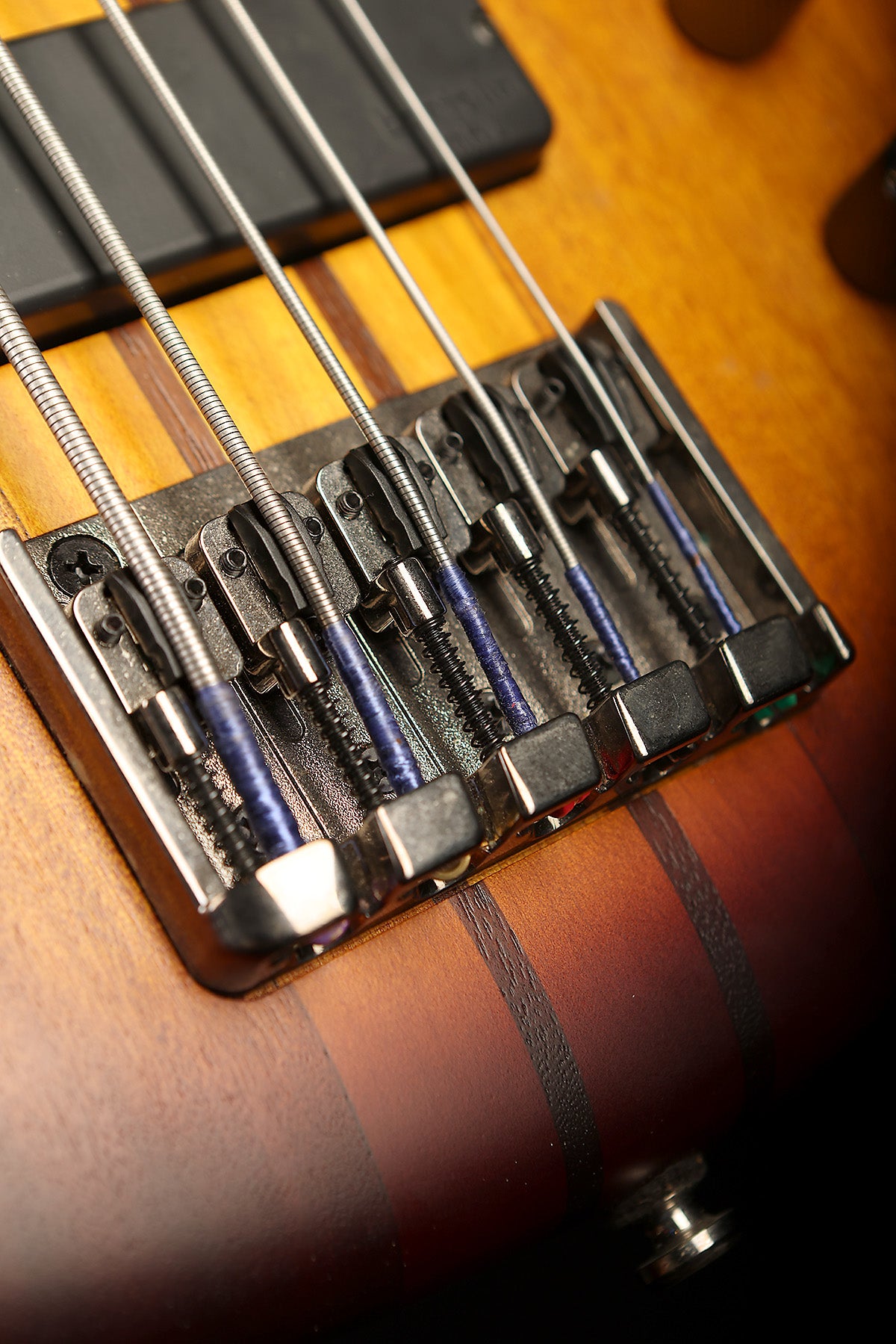 PRELOVED IBANEZ SRF705F FRETLESS 5 STRING W/CASE - Bass Centre Music Store Melbourne