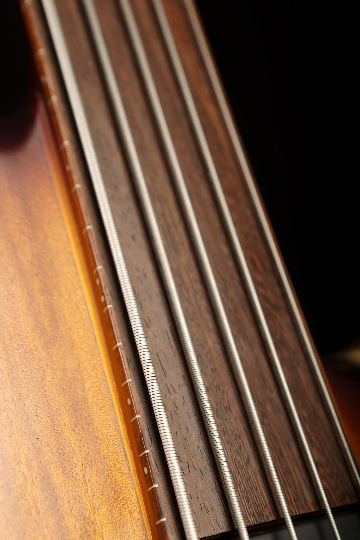 PRELOVED IBANEZ SRF705F FRETLESS 5 STRING W/CASE - Bass Centre Music Store Melbourne