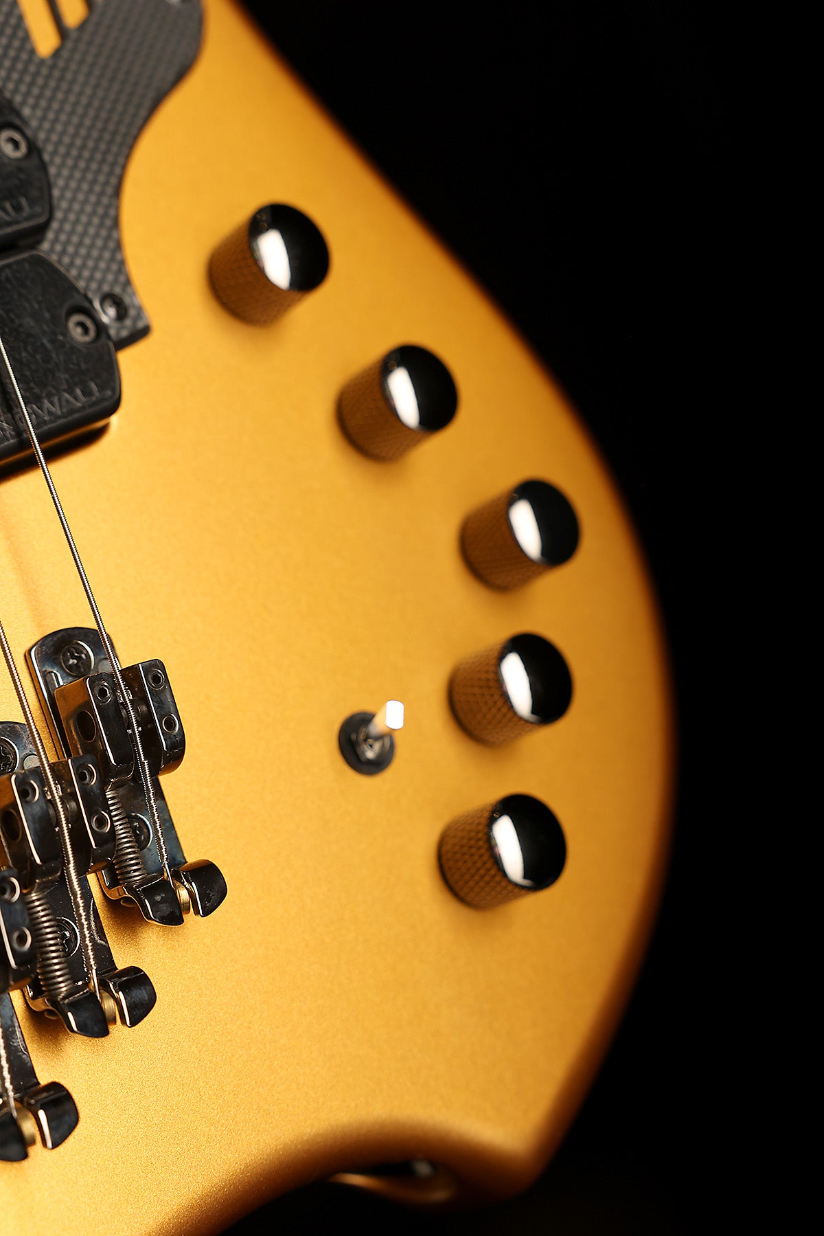 Dingwall NG2 4 Matte Gold Metallic