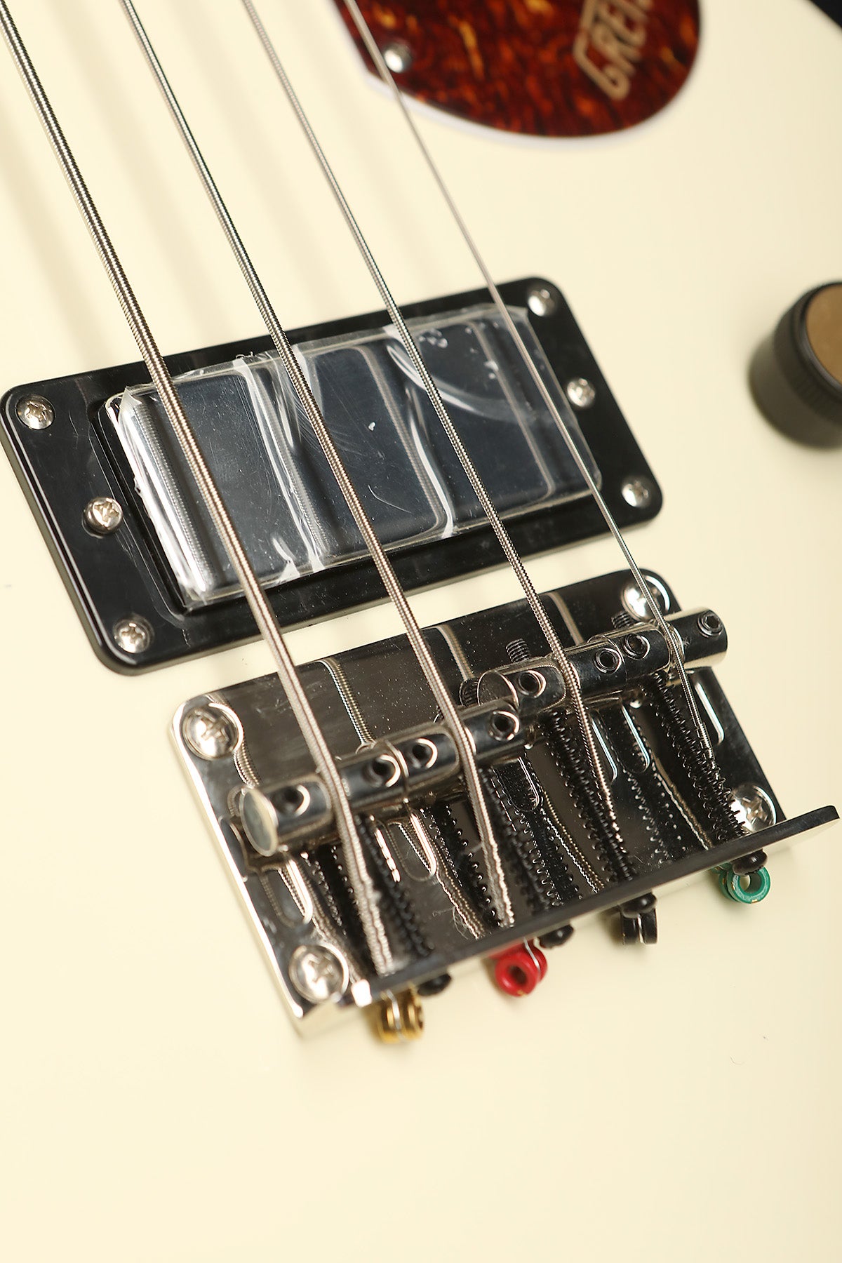 Streamliner™ Jet™ Club Bass Single-Cut - Bass Centre Music Store Melbourne