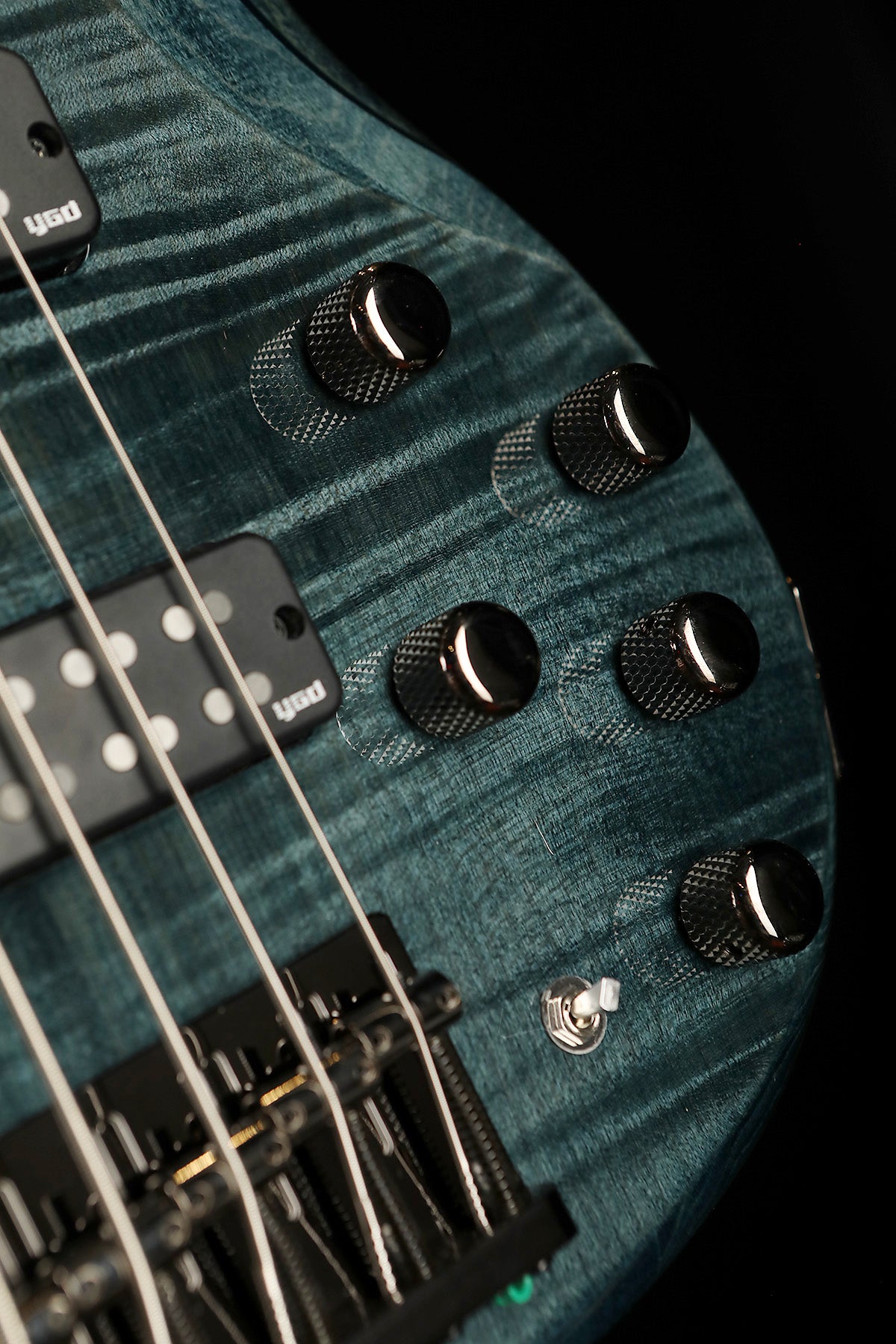 Yamaha TRBX605FM Indigo Blue - Bass Centre Music Store Melbourne