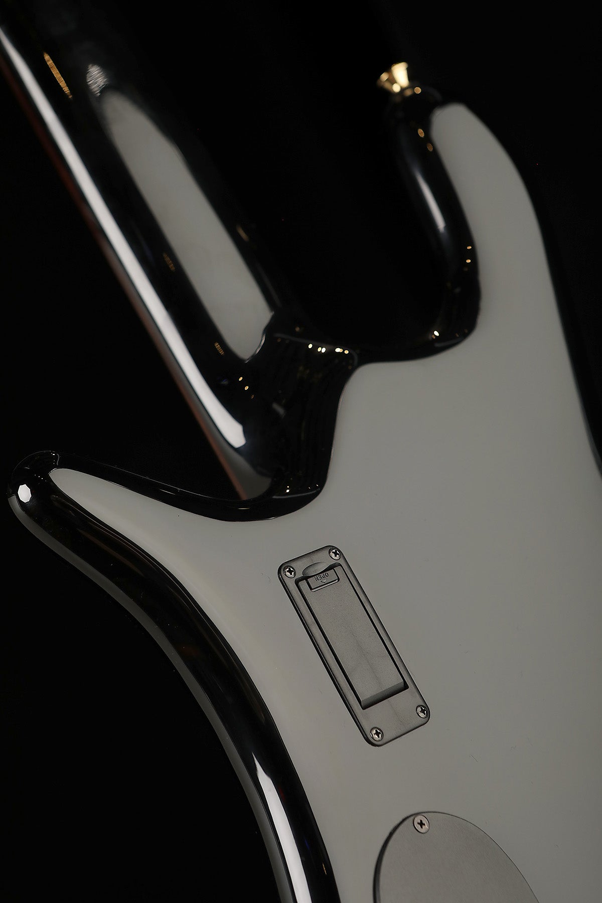 Spector Euro Classic 5 Gloss Black - Bass Centre Music Store Melbourne