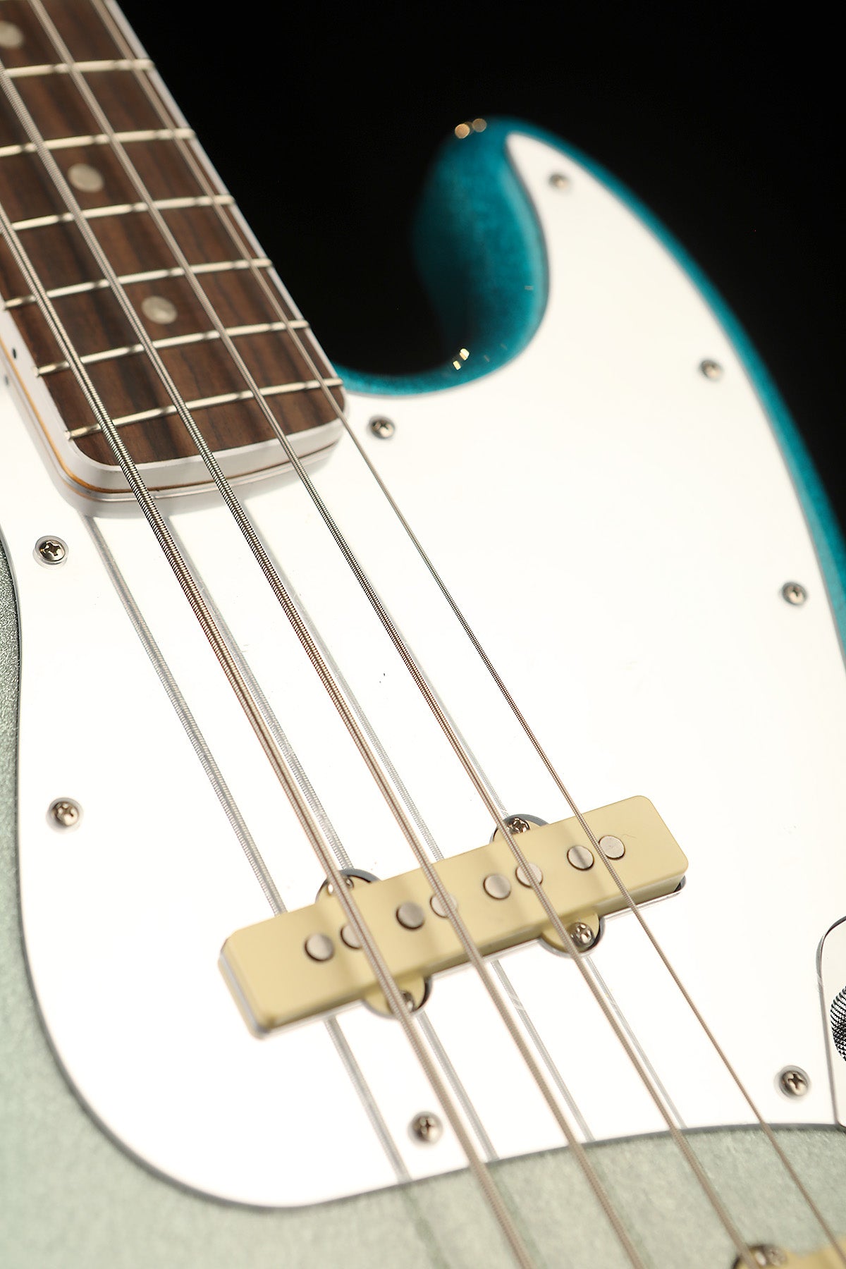 Limited Edition Player Plus X Blu DeTiger Jazz Bass - Bass Centre Music Store Melbourne