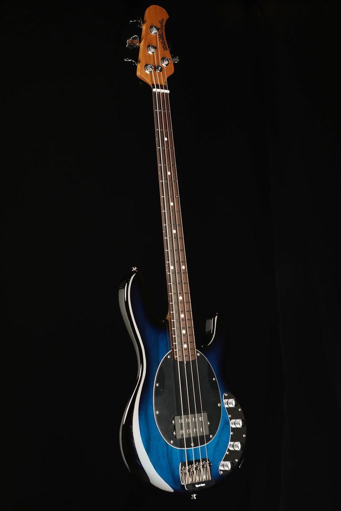 ベース Musicman Stingray USA/Pacific Blue Burst 0O8A1324_5000x_825ae5cb-a5af-
