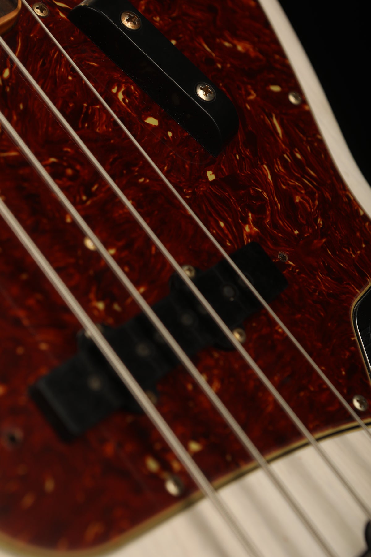 Fender Custom Shop 64 Jazz, Limited Edition White Blonde Ash - Bass Centre Music Store Melbourne