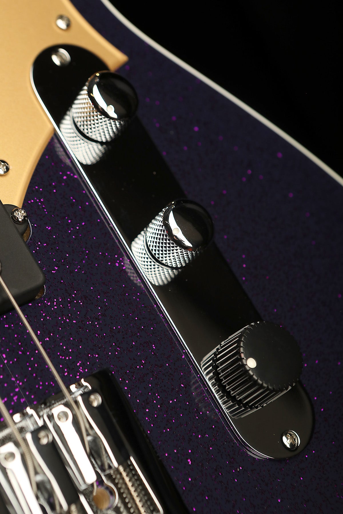 Reverend Linh Le Signature - Bass Centre Music Store Melbourne