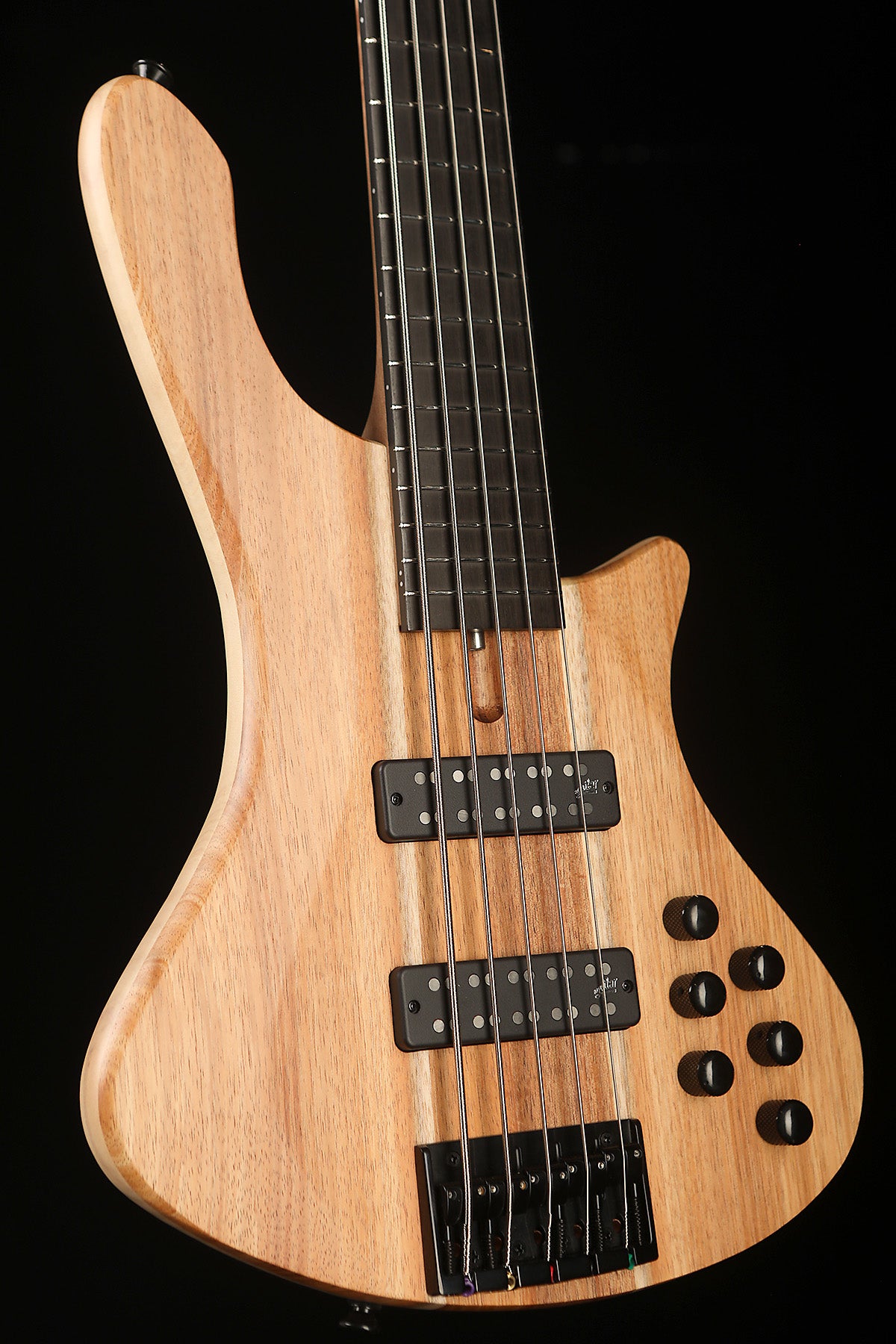 Cole Clark LL B5 Blackwood Top, Ebony - Bass Centre Music Store Melbourne