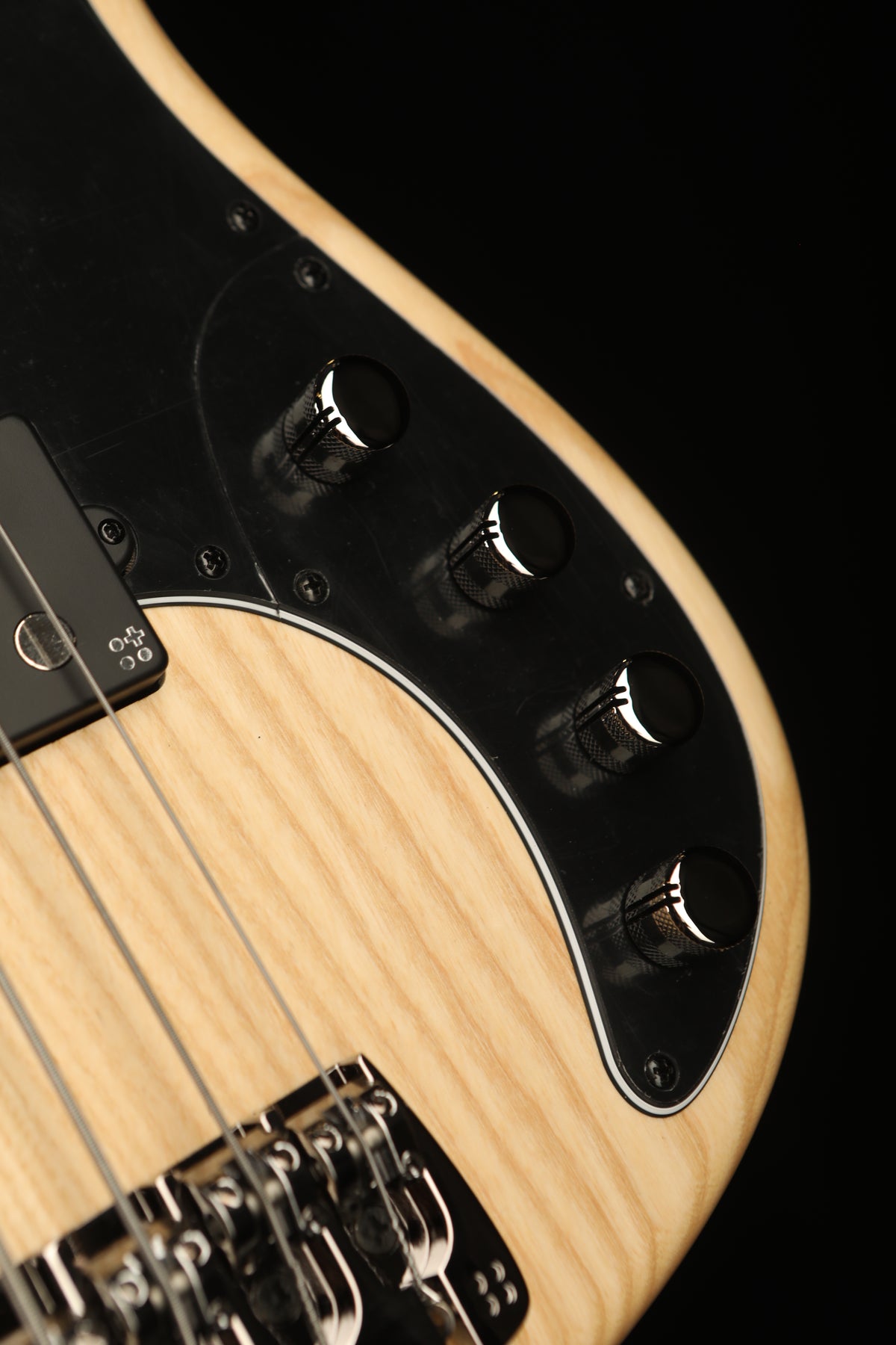 Sandberg California Central 5 String Natural Ash - Bass Centre Music Store Melbourne