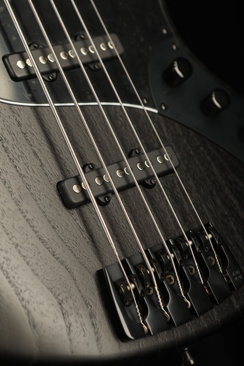 Sandberg California II TT 5 Superlight Black - Bass Centre Music Store Melbourne