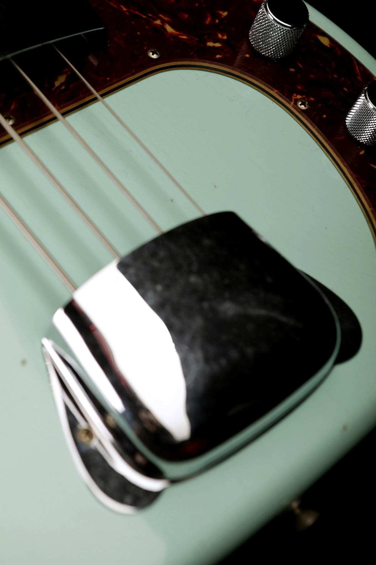 Fender Custom Shop 1963 Precision Journeyman Relic Aged Surf Green - Bass Centre Music Store Melbourne
