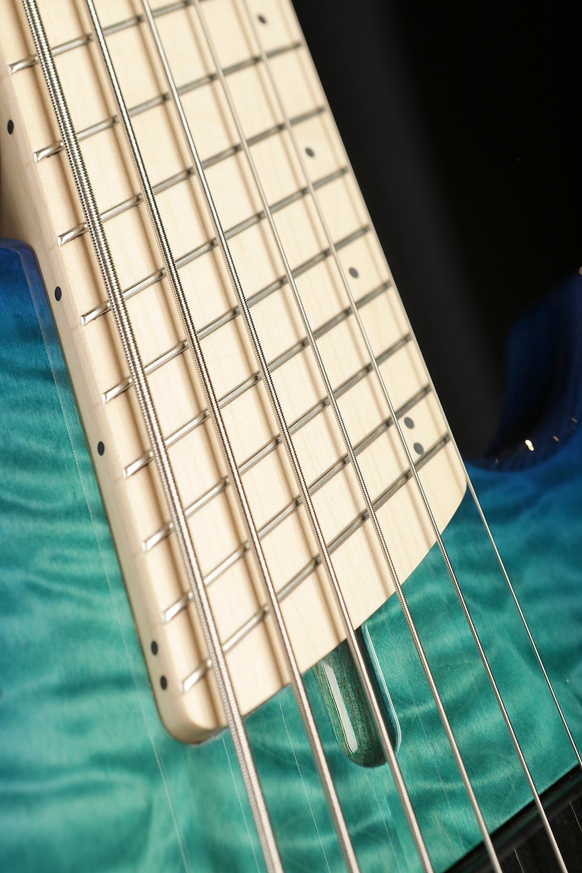 Dingwall Combustion 6 Quilt Top, 3X, Whalepool Burst - Bass Centre Music Store Melbourne