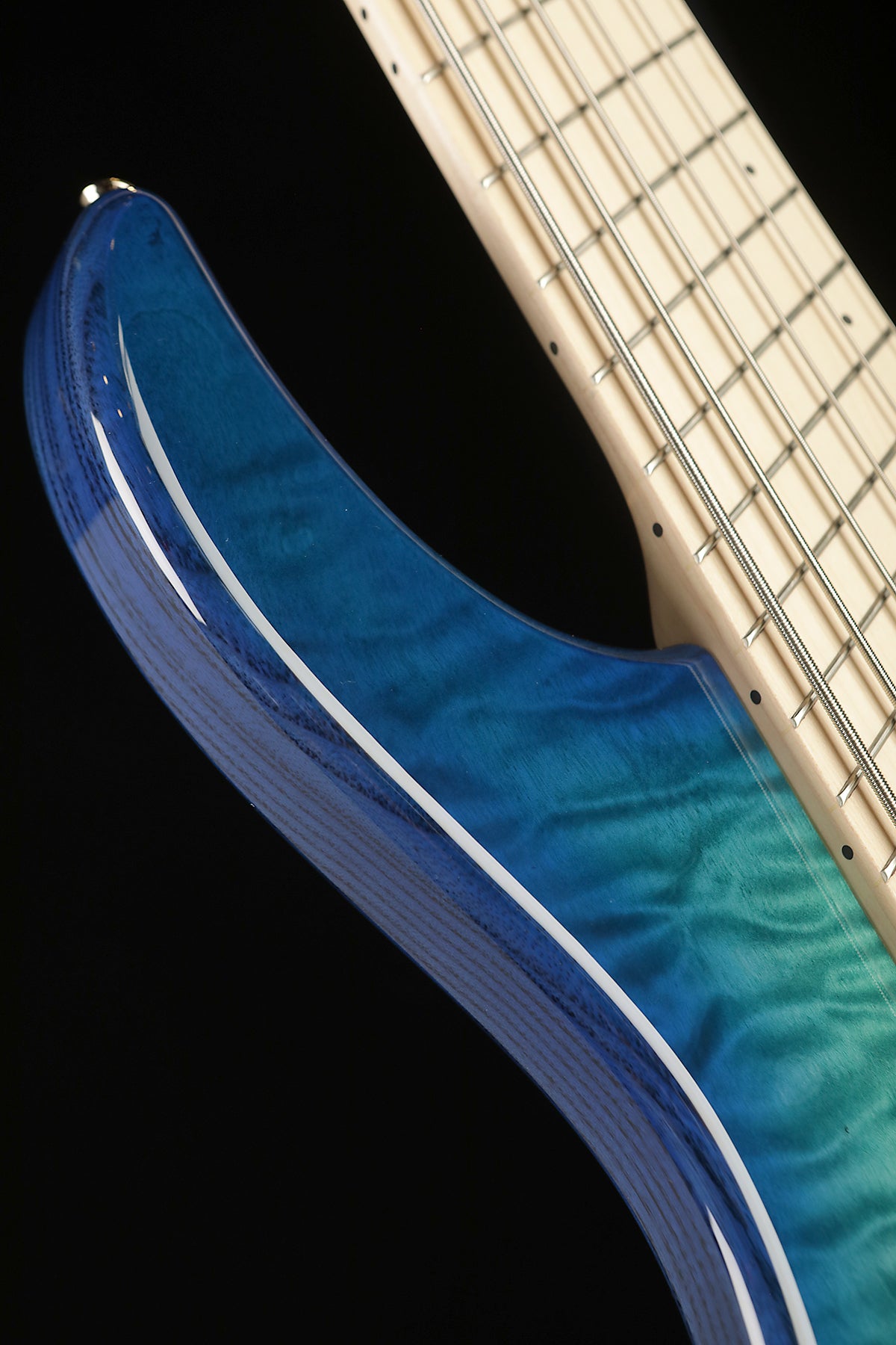 Dingwall Combustion 6 Quilt Top, 3X, Whalepool Burst - Bass Centre Music Store Melbourne