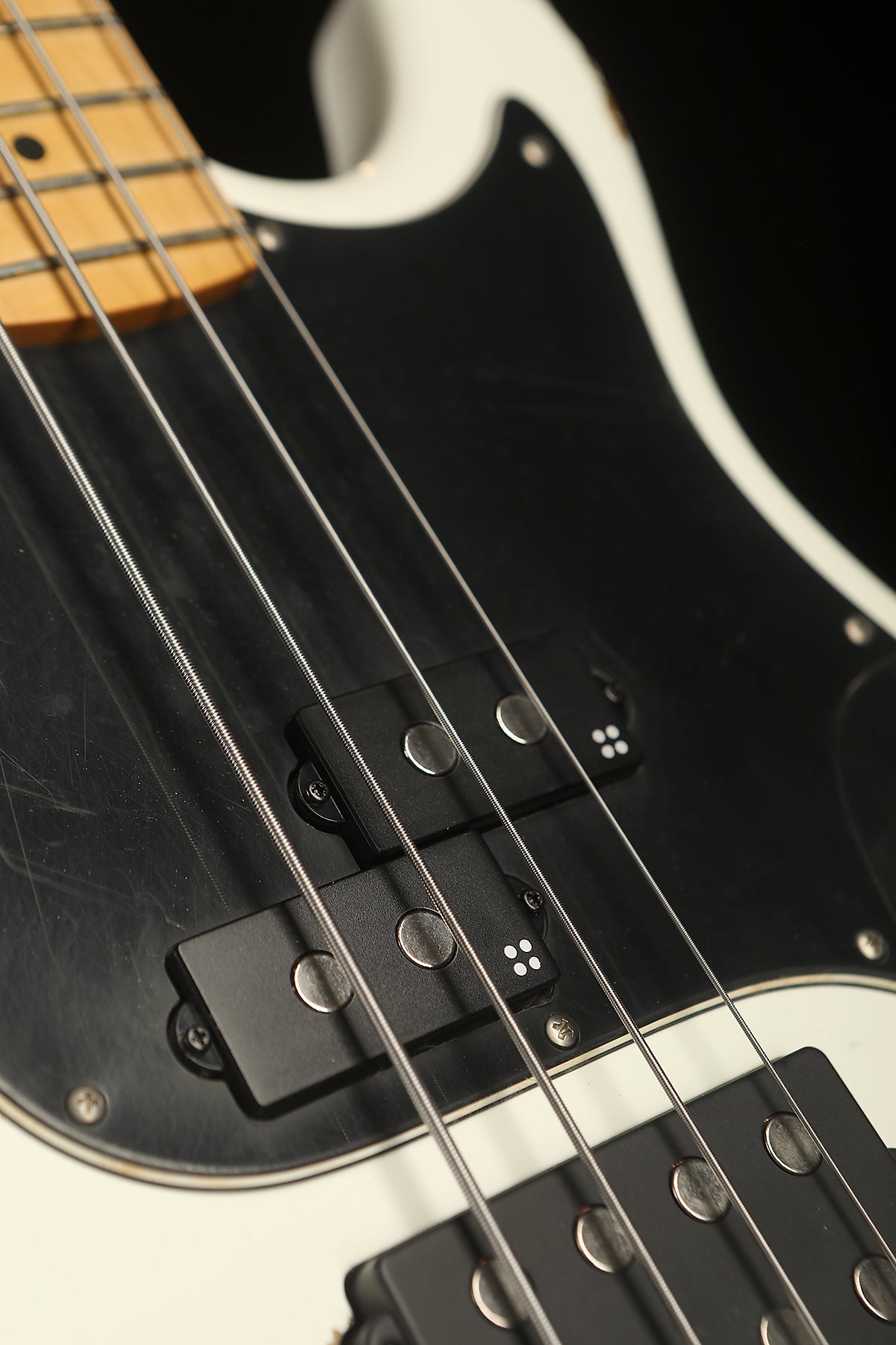 Sandberg California II VM 4 Hardcore Aged Virgin White - Bass Centre Music Store Melbourne