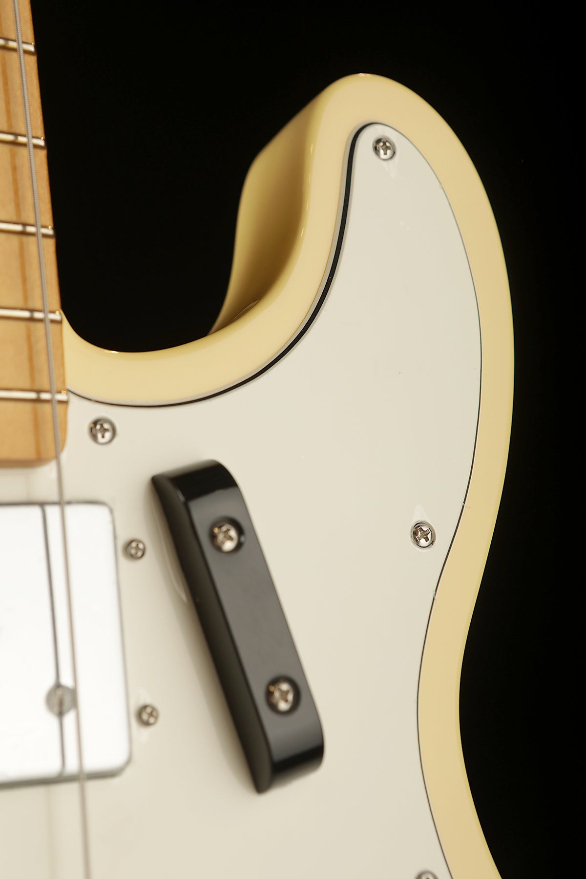 Fender VINTERA® II &#39;70S TELECASTER® BASS - Bass Centre Music Store Melbourne