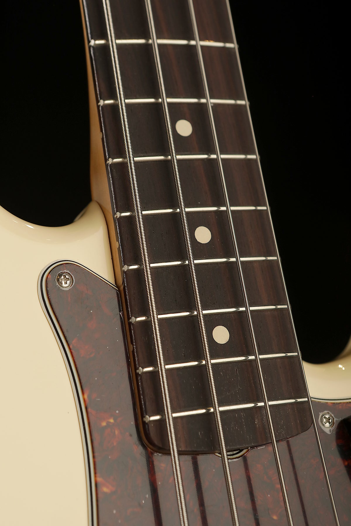 FENDER VINTERA II 60s PRECISION BASS - Bass Centre Music Store Melbourne