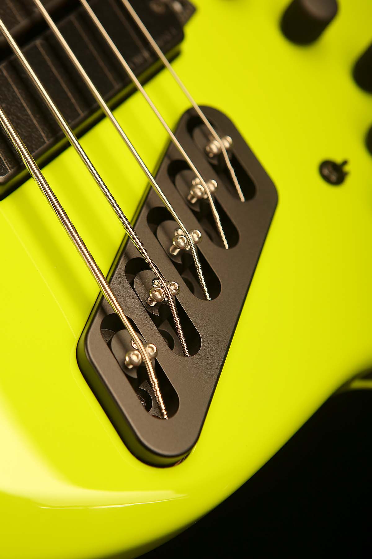 Dingwall NG3 5 Ferrari Green - Bass Centre Music Store Melbourne