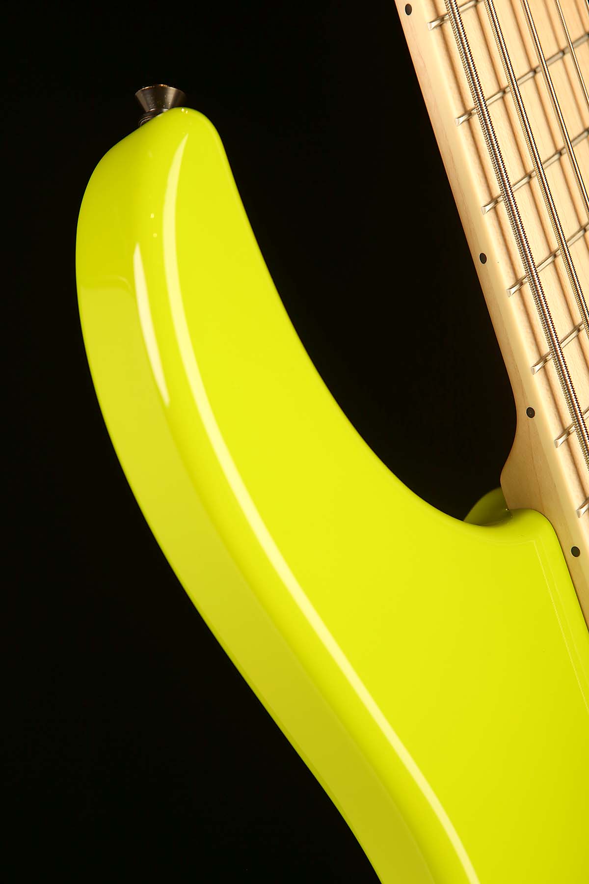 Dingwall NG3 5 Ferrari Green - Bass Centre Music Store Melbourne