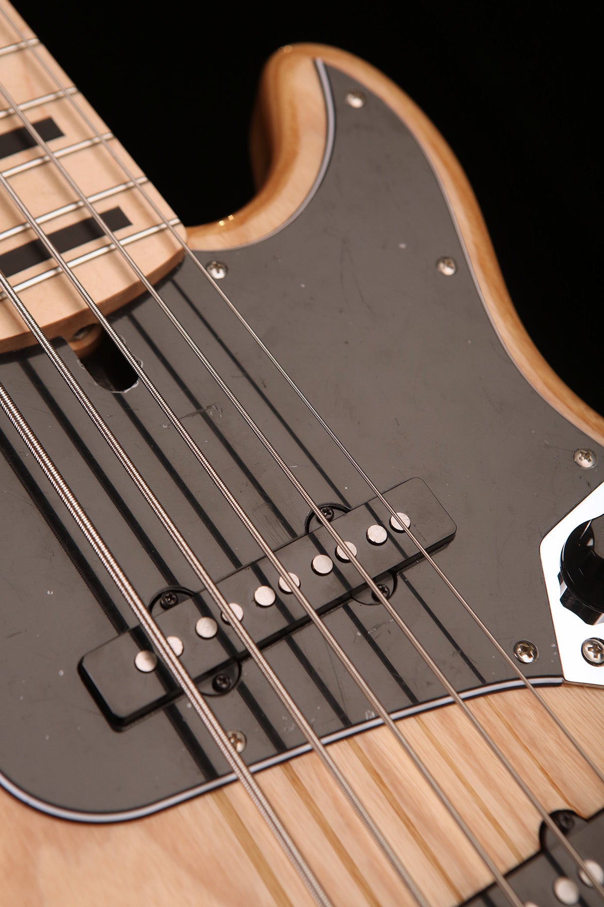 Lakland Skyline Darryl Jones DJ 5 String - Bass Centre Music Store Melbourne