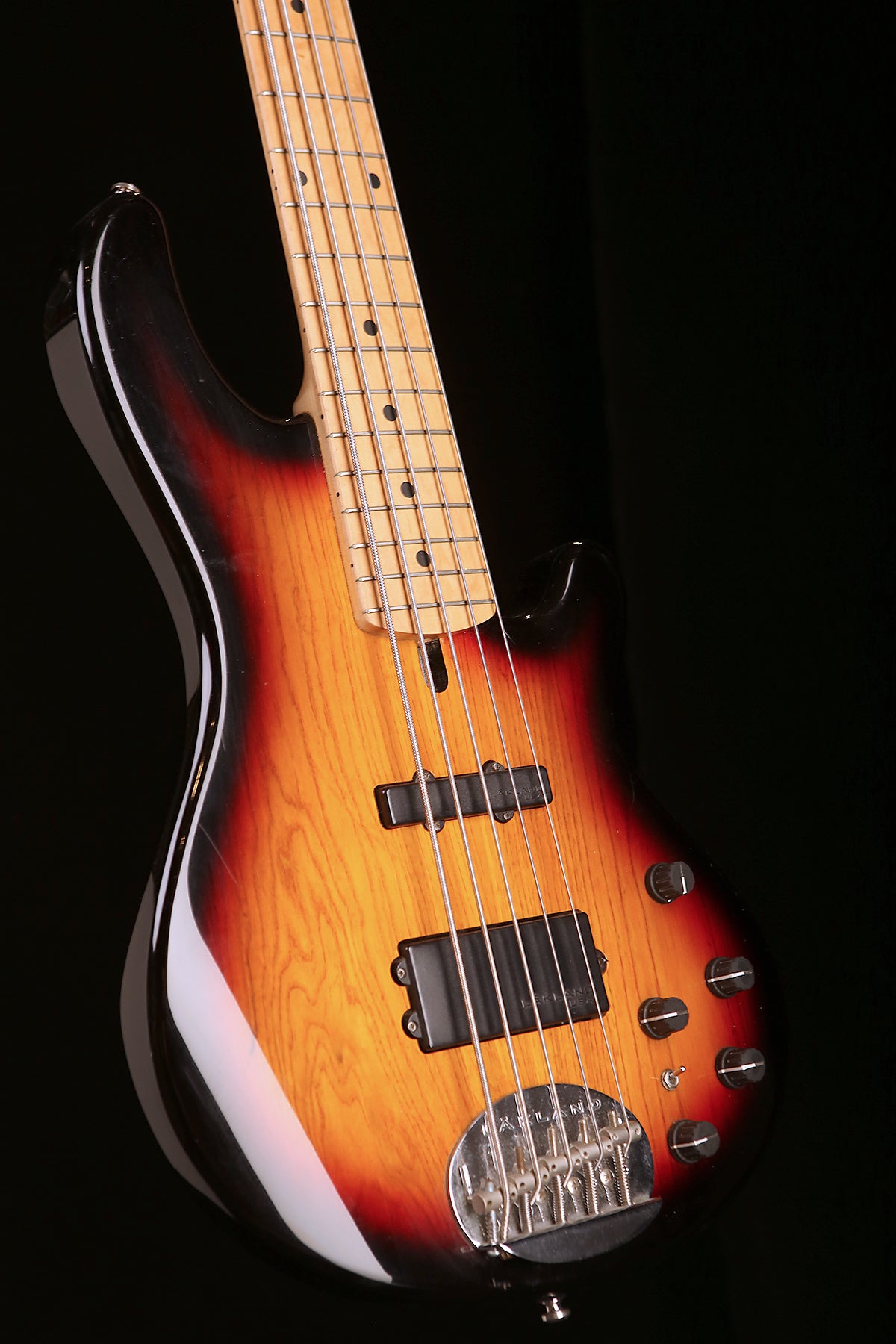 PRELOVED LAKLAND SKYLINE 55-02 3TSB W/GATOR CASE