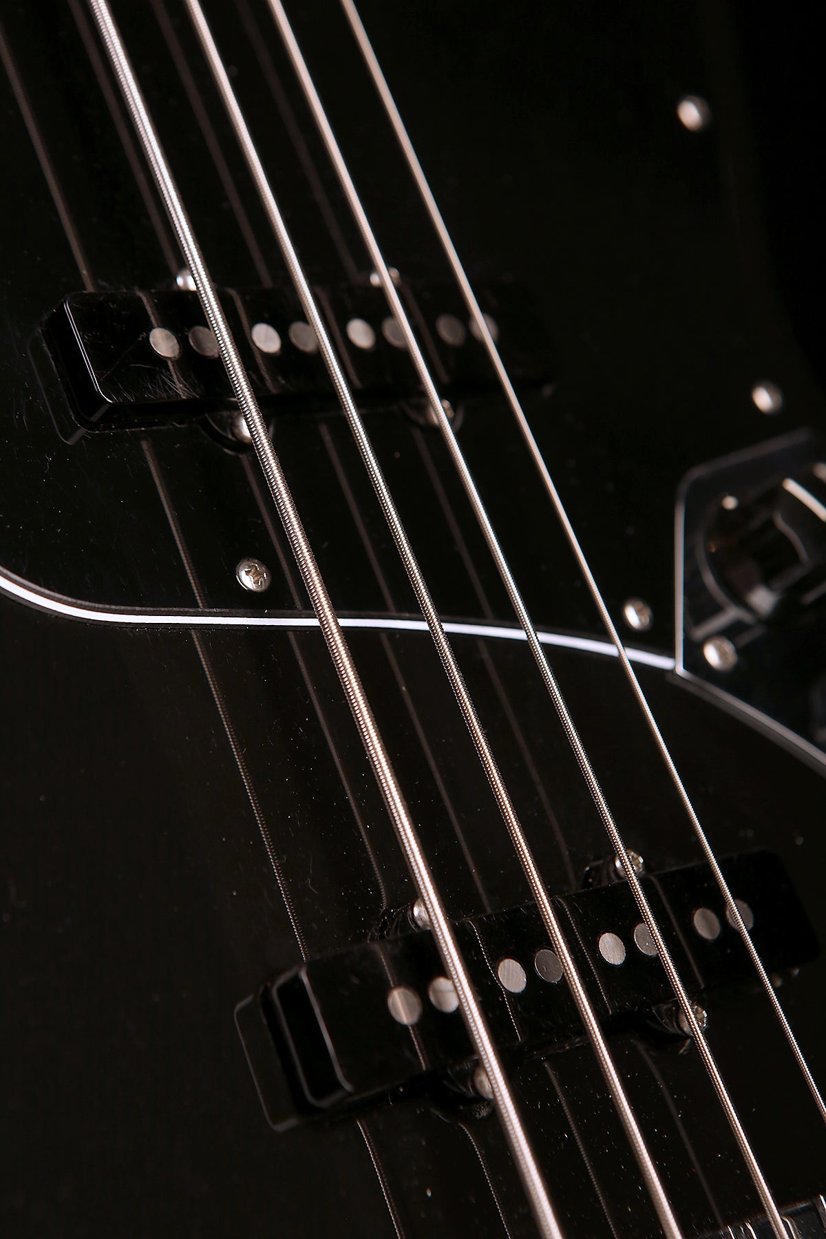 Preloved 2021 Geddy Lee Jazz Bass MIM Black w/Gigbag