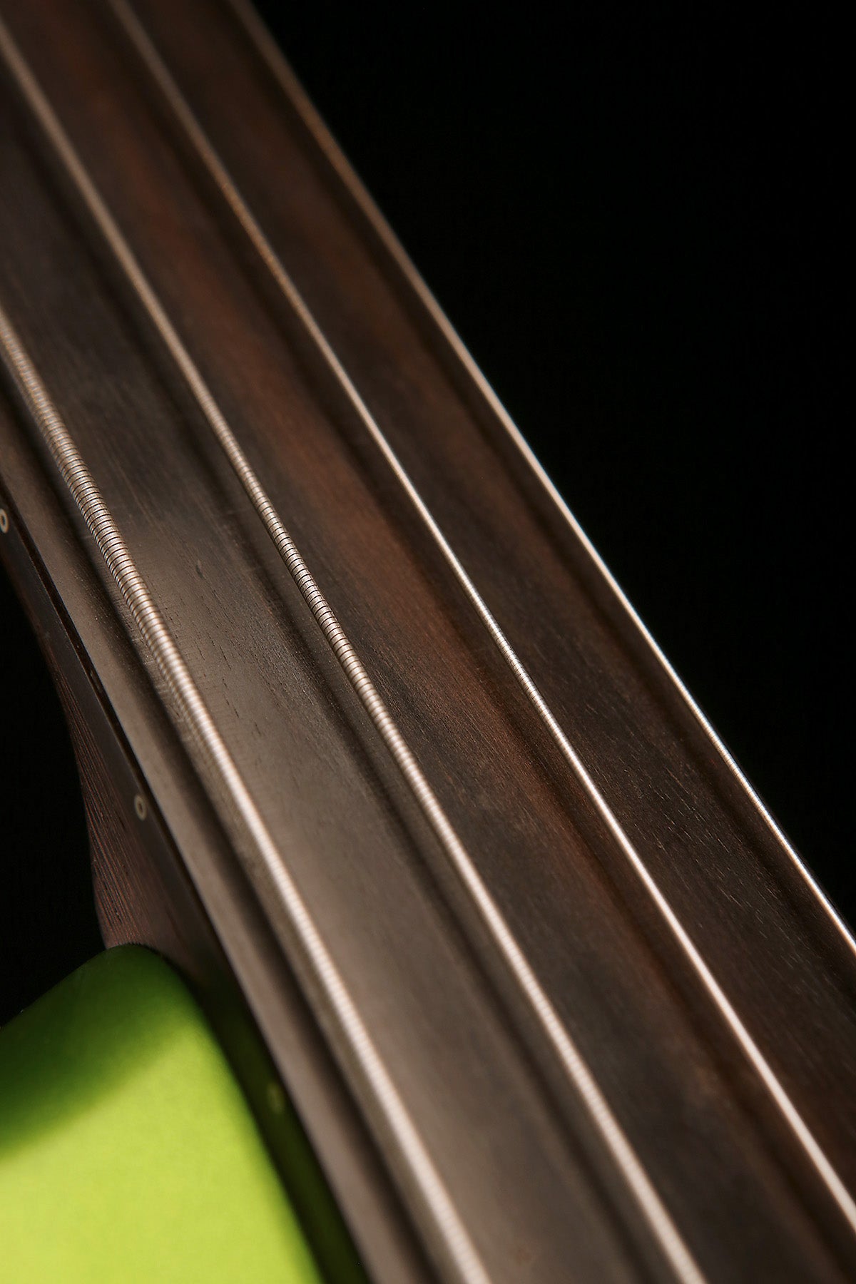 Preloved Warwick Custom Shop 2015 Corvette Fretless 4 String with Mono Gig-Bag - Bass Centre Music Store Melbourne