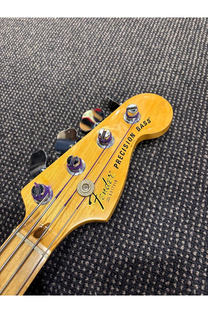 Preloved 1979 Fender Precision Bass Black Maple with Fender case
