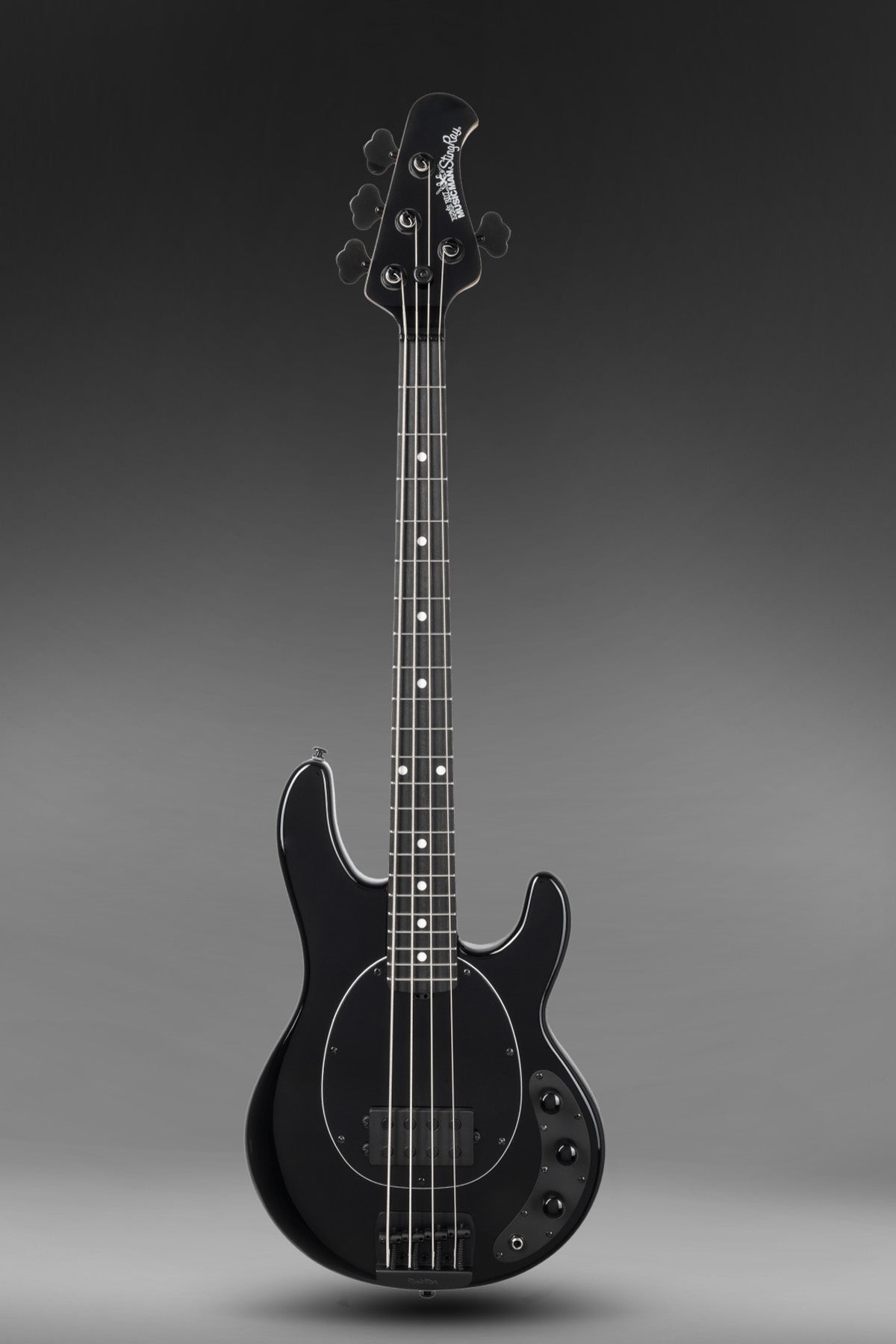 Ernie Ball Music Man Stingray 4 Short Scale. Black