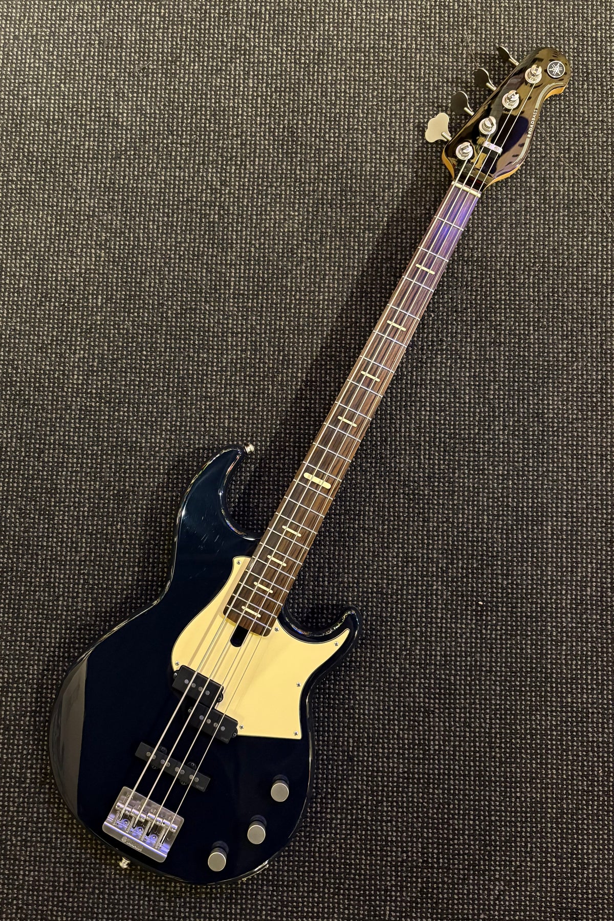 Preloved Yamaha BBP34 Midnight Blue Made In Japan w/case