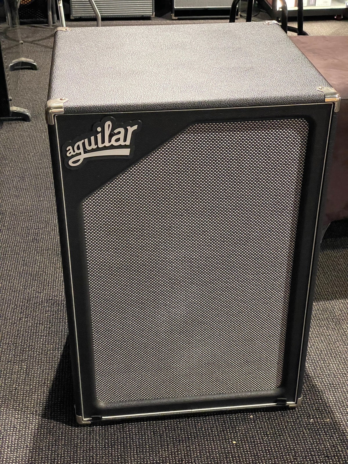 Used Aguilar SL212