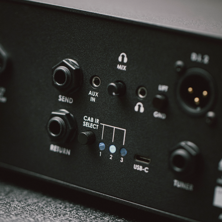 Aguilar DB700 Bass Amp