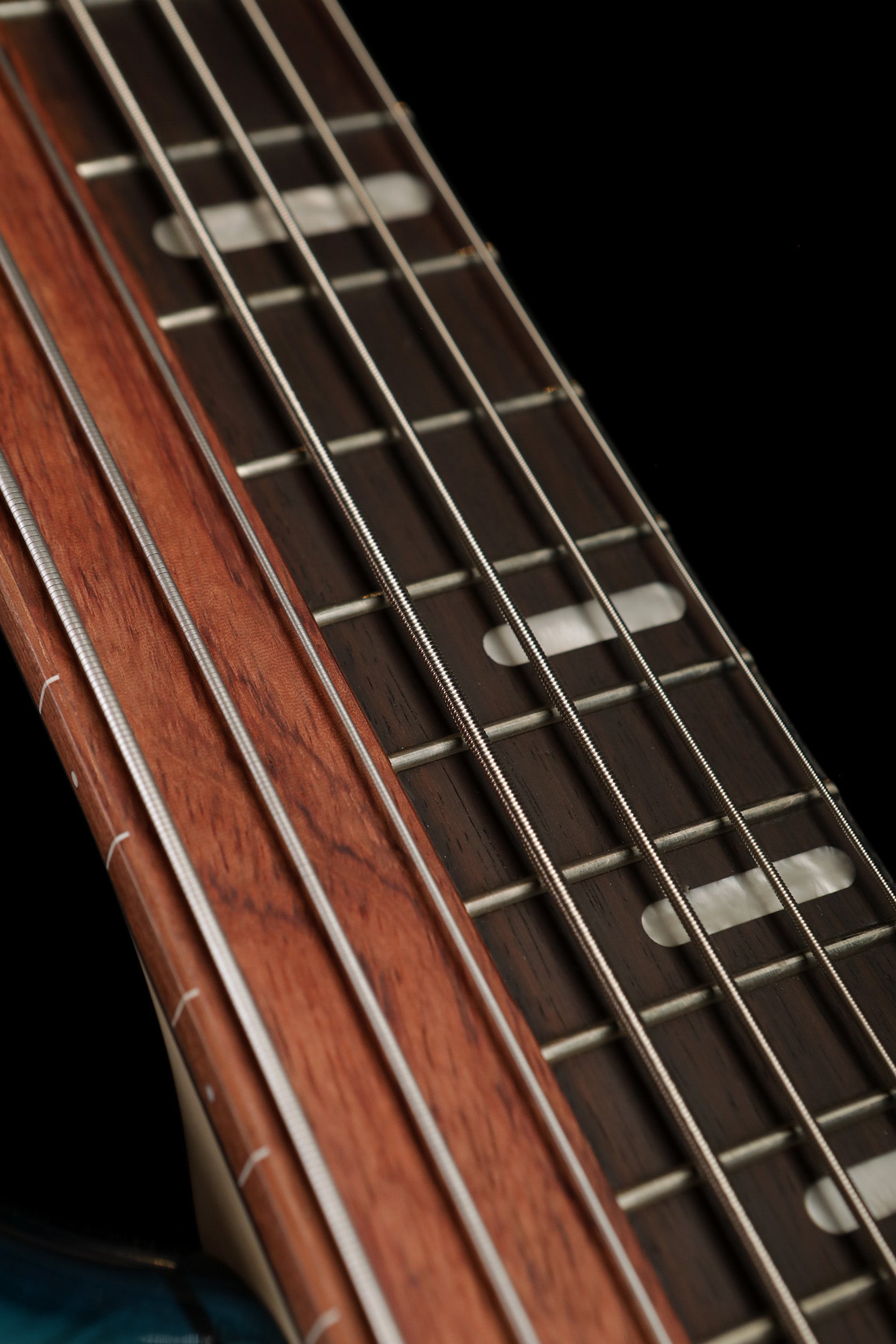 Ibanez Ashula SRAS7 7 String Fretted/Fretless Bass