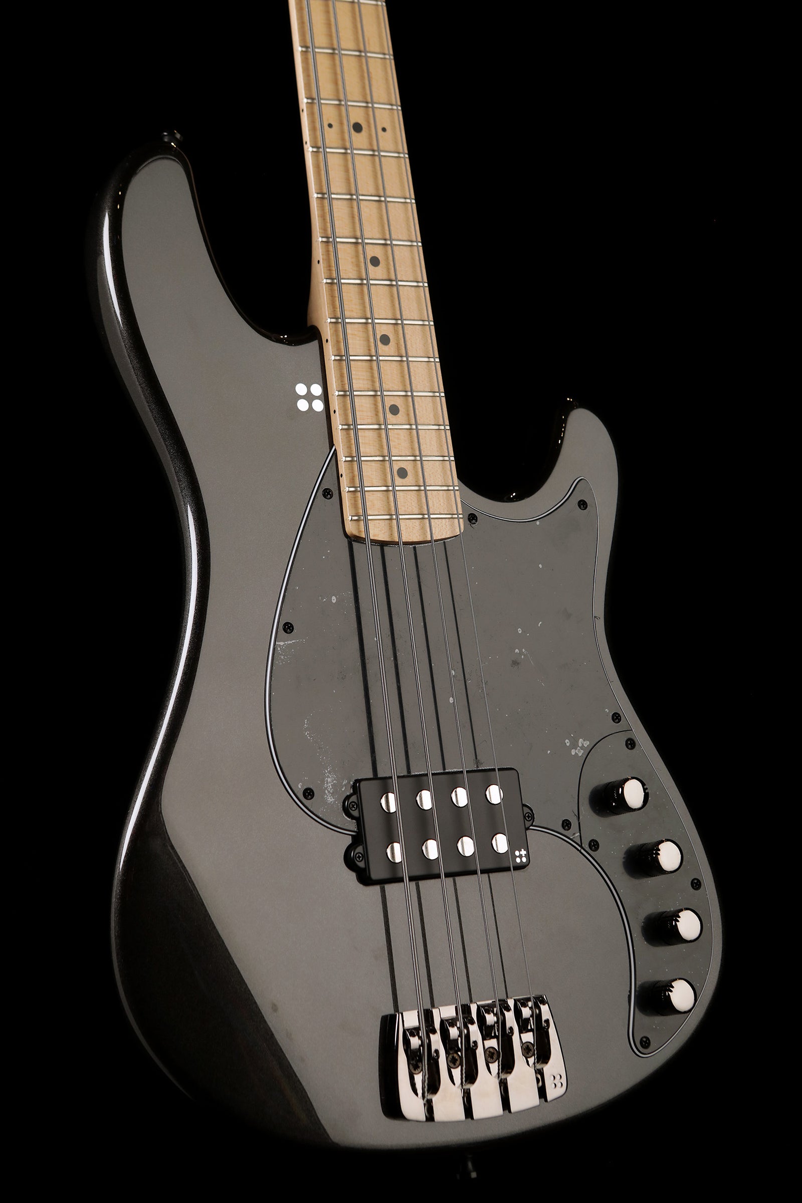 Sandberg California Central 4 Gloss Anthracite - Bass Centre Music Store Melbourne