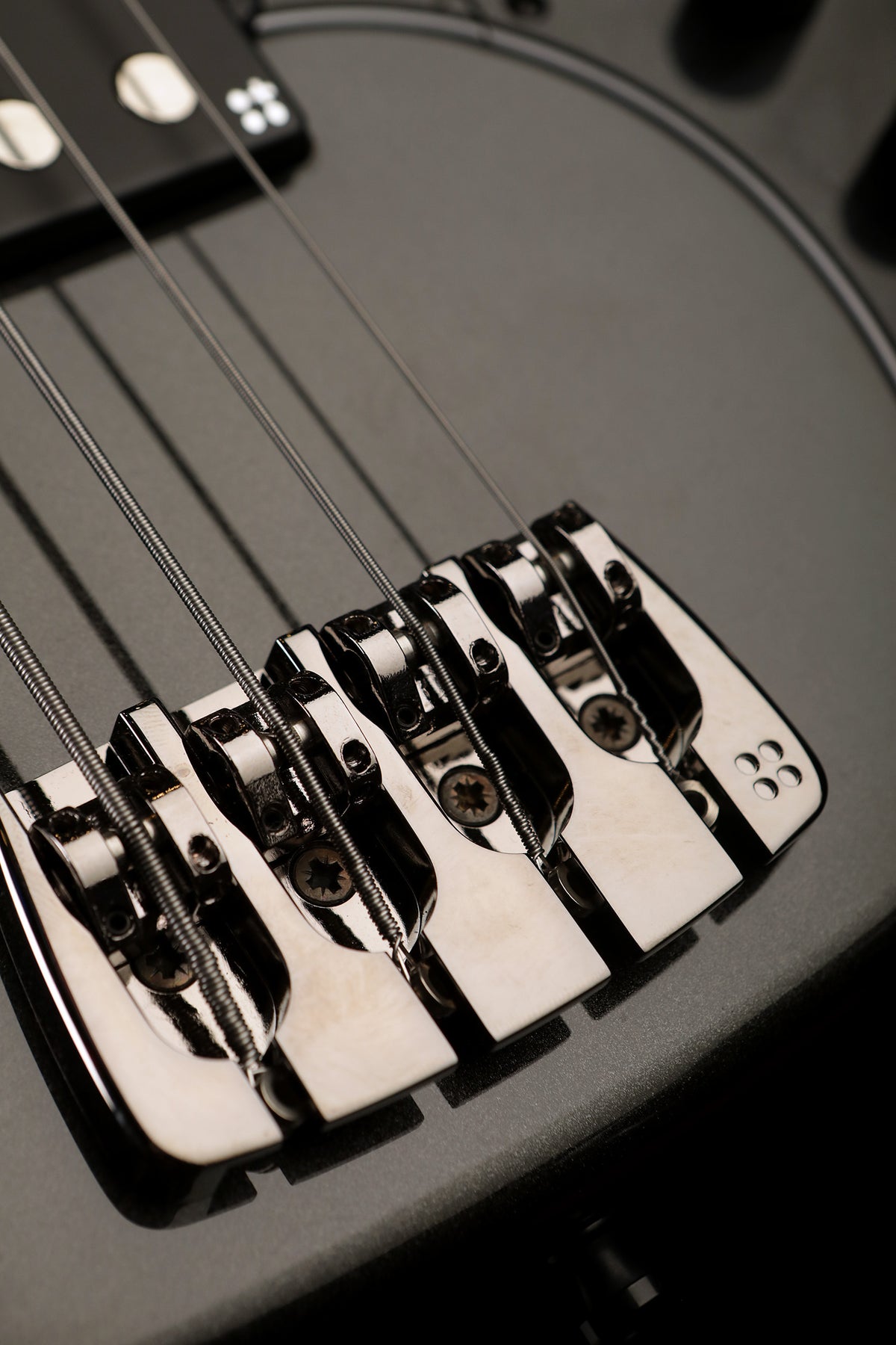 Sandberg California Central 4 Gloss Anthracite - Bass Centre Music Store Melbourne