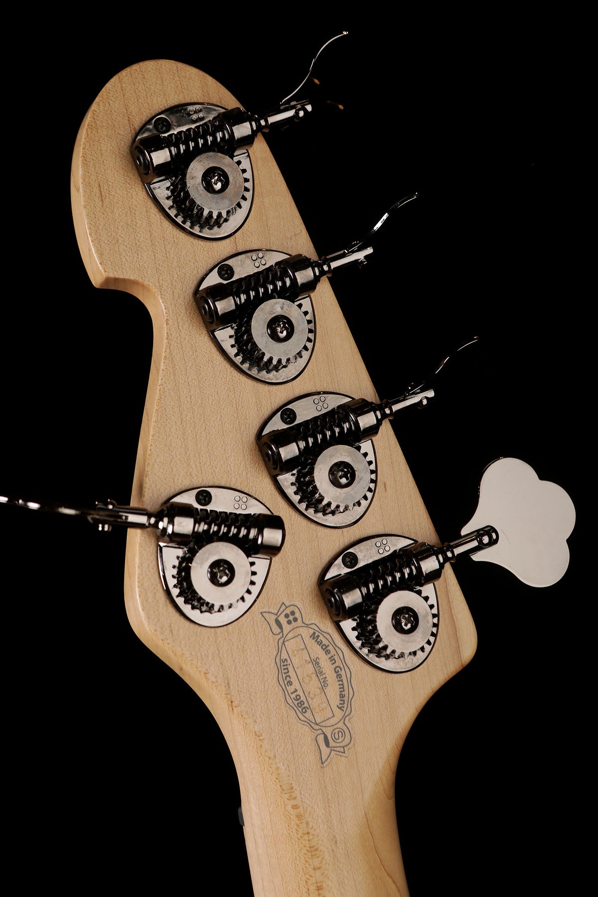 Sandberg California Central 5 Gloss Anthracite - Bass Centre Music Store Melbourne