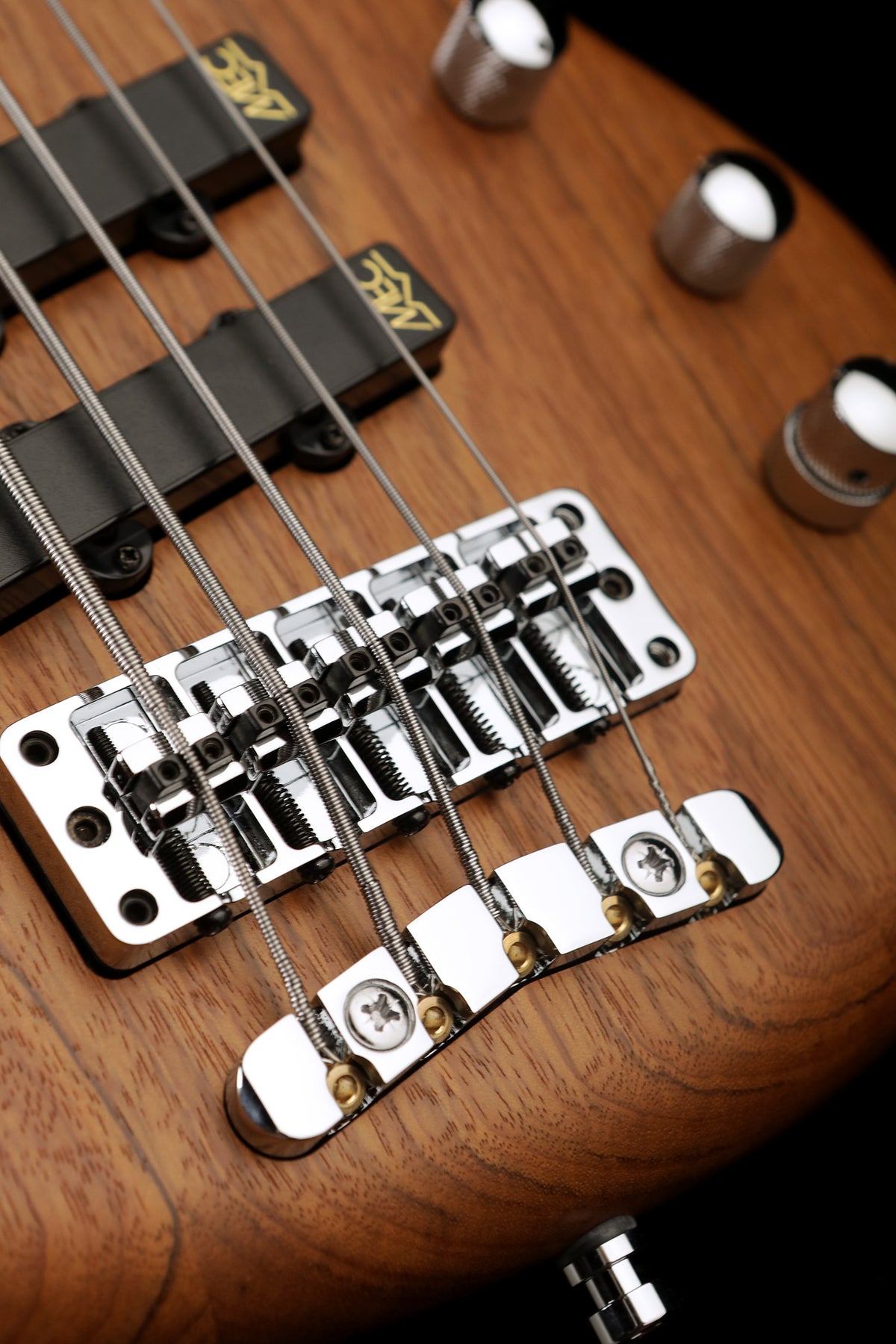 Warwick German Team  Built Thumb Bolt-On 5 Bass - Bass Centre Music Store Melbourne