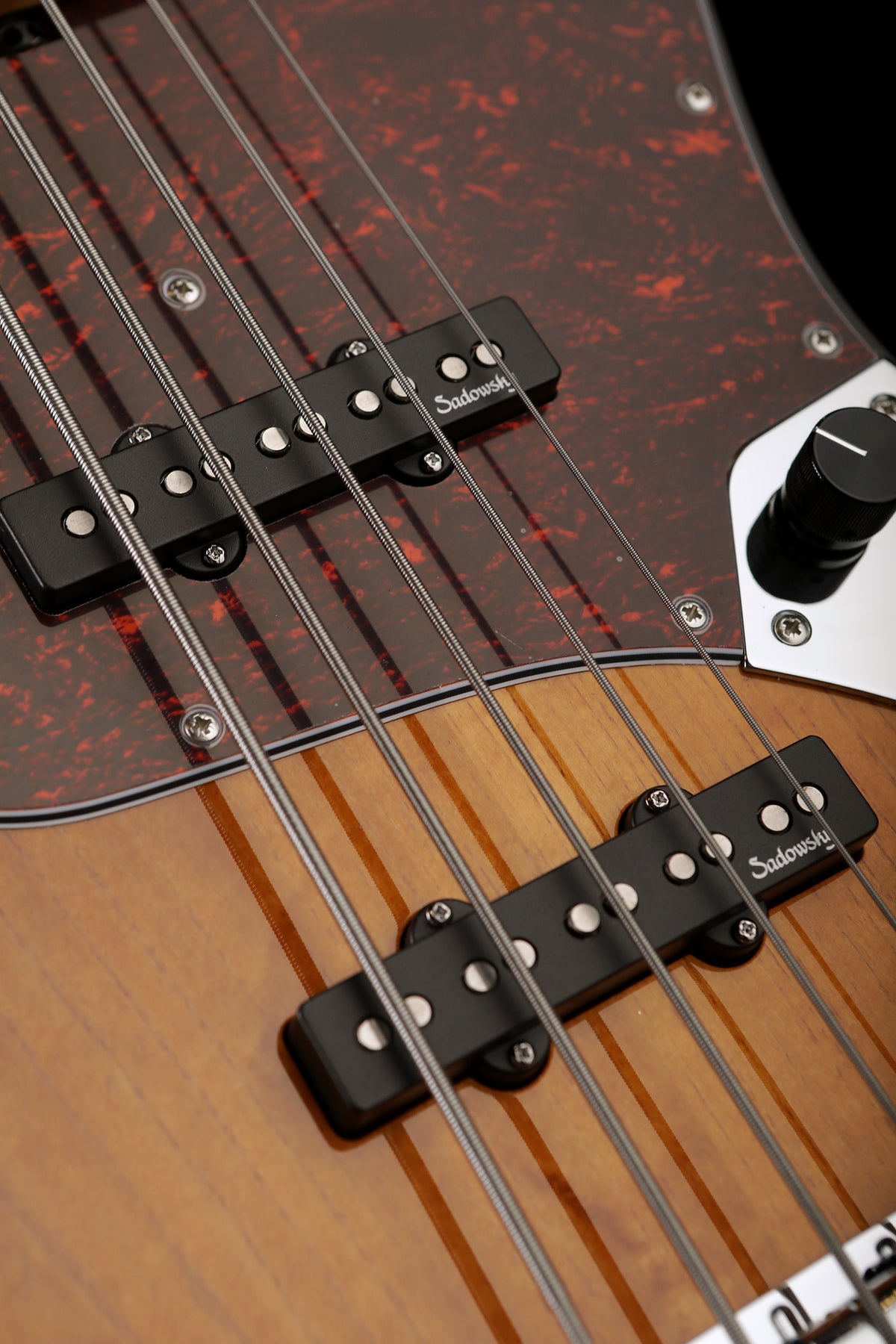 Sadowsky Metroline VJ5 21 Fret Vintage 5 - Bass Centre Music Store Melbourne