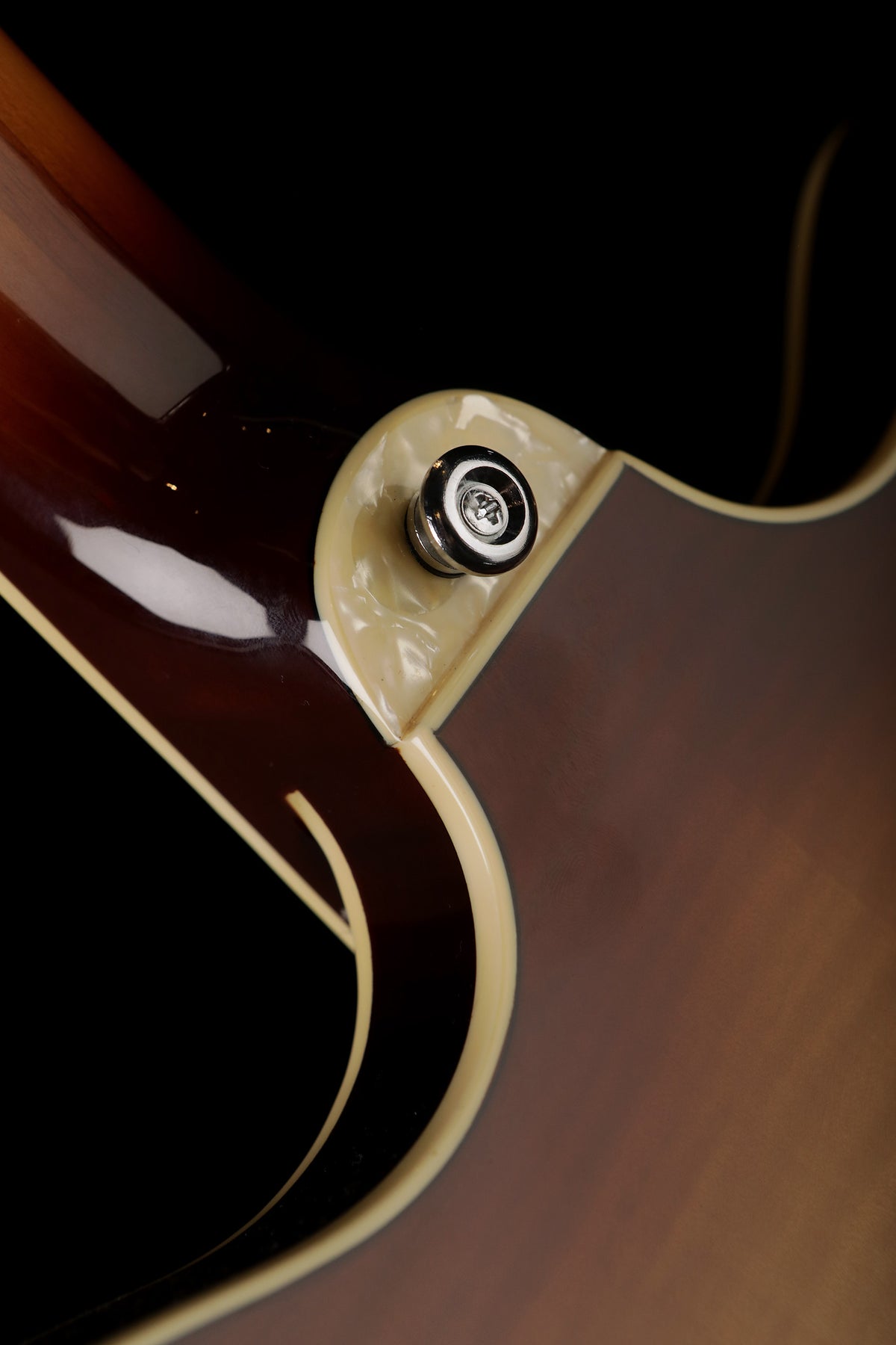 Hofner Contemporary 500/7 Verythin, Antique Brown - Bass Centre Music Store Melbourne