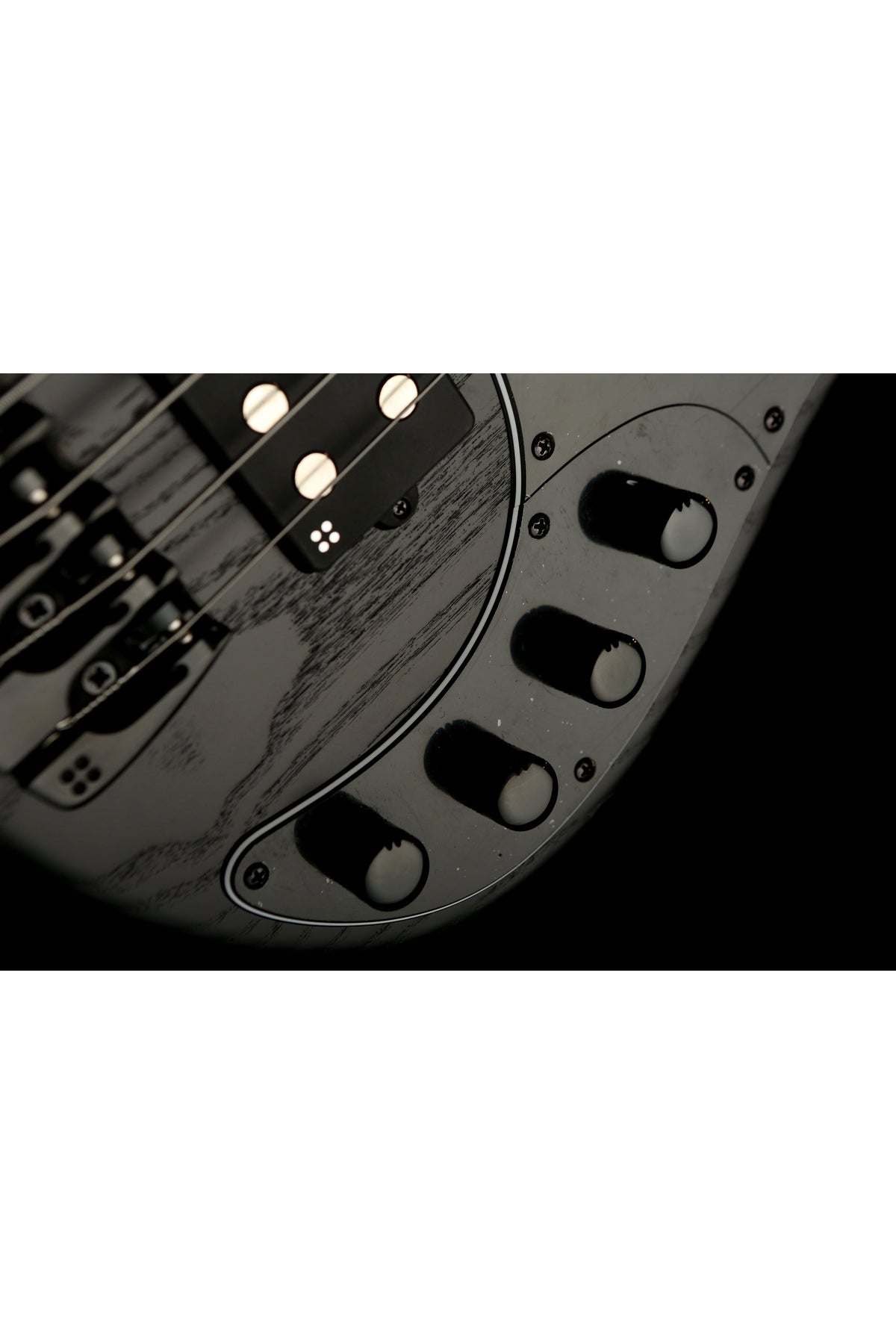 Sandberg VM5 Reverse. Matte Black - Bass Centre Music Store Melbourne