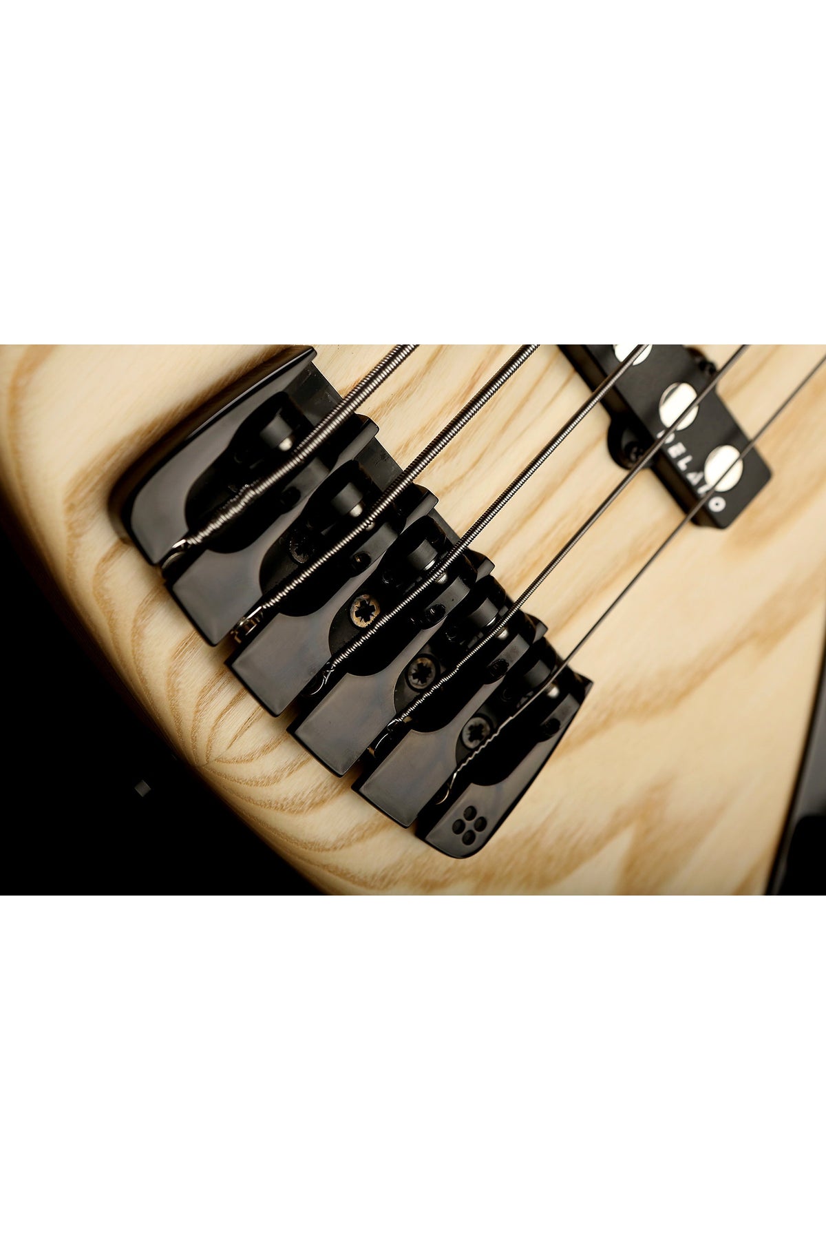 Sandberg California TT 5 String Matte Natural Maple Fingerboard with Gigbag - Bass Centre Music Store Melbourne