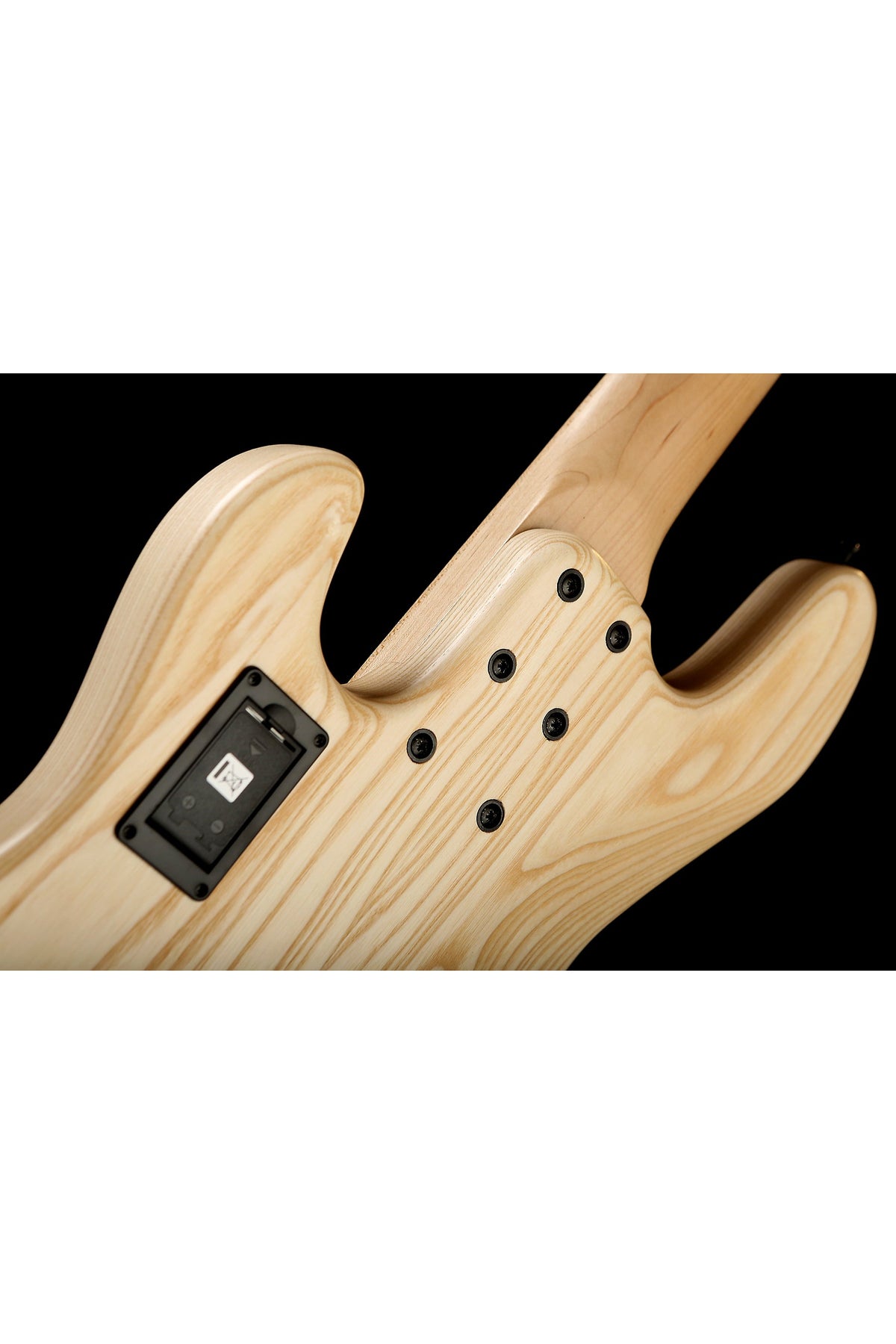 Sandberg California TT 5 String Matte Natural Maple Fingerboard with Gigbag - Bass Centre Music Store Melbourne