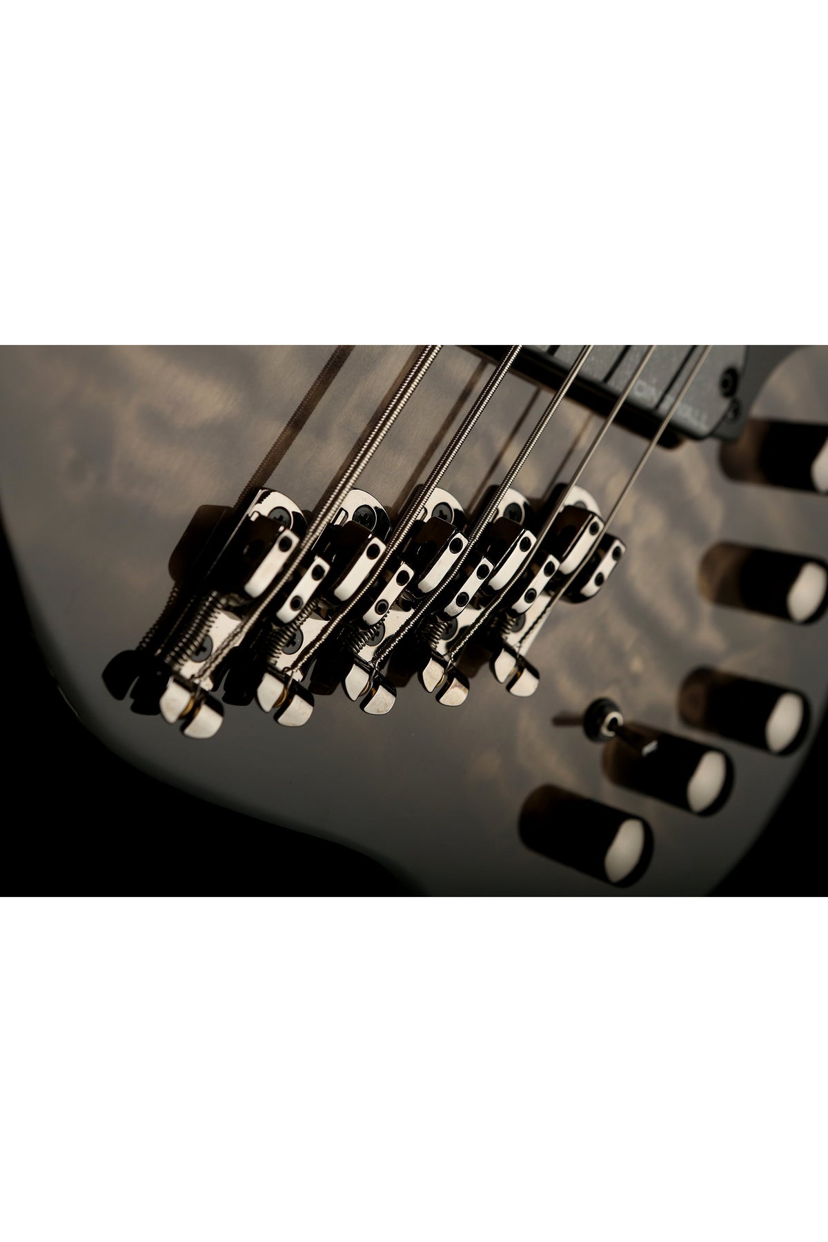 Dingwall Combustion 5 Quilt Top Blackburst - Bass Centre Music Store Melbourne