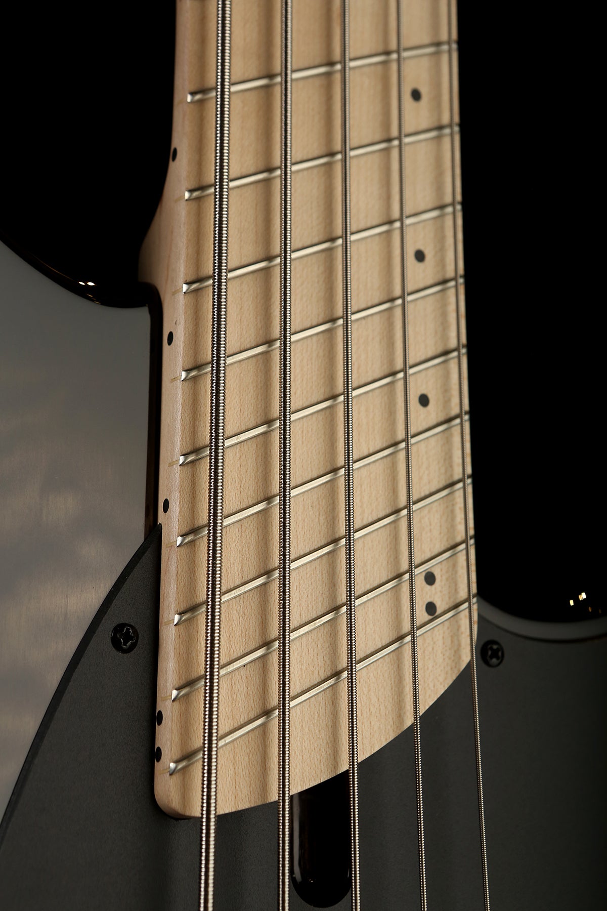 Dingwall Combustion 5 Quilt Top Blackburst - Bass Centre Music Store Melbourne