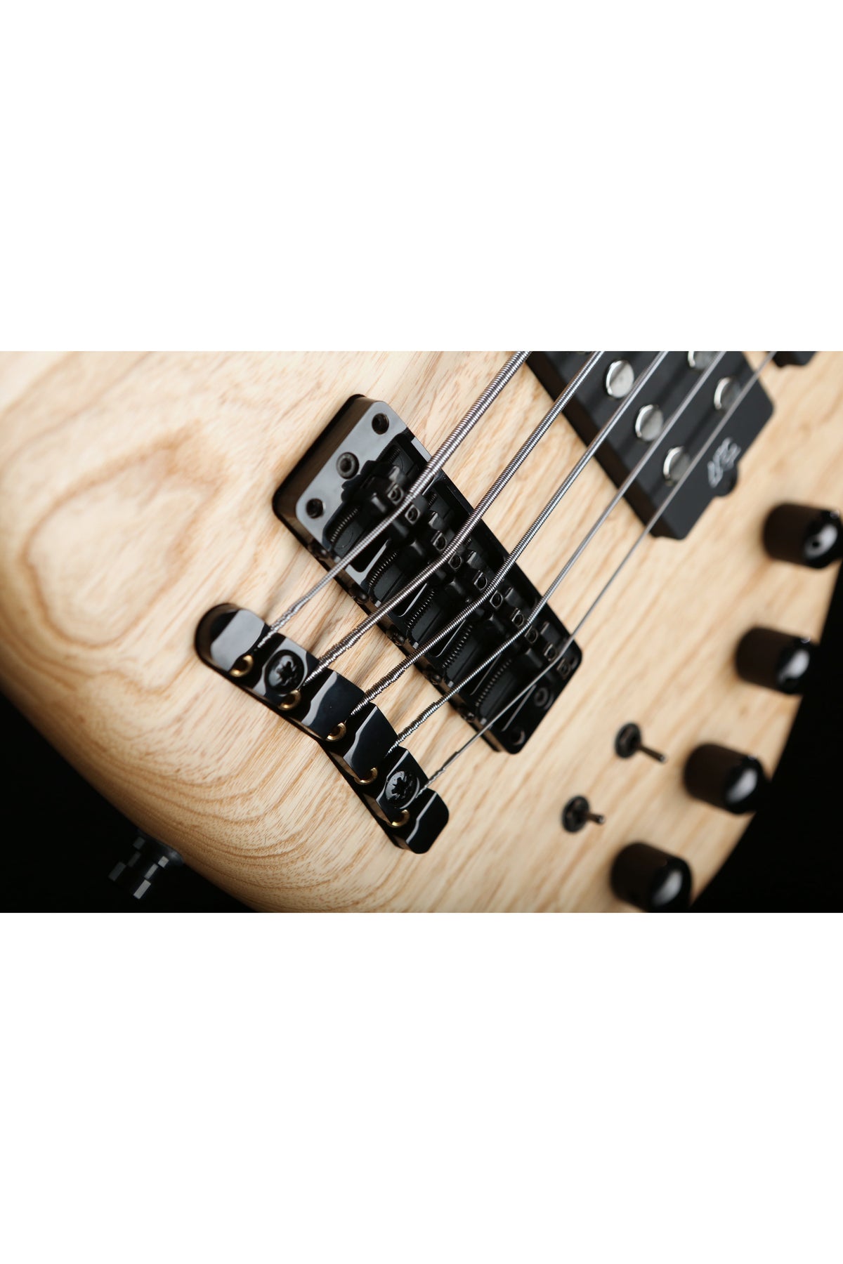 Warwick German Pro Series Teambuilt  Corvette Double Buck 5 - Bass Centre Music Store Melbourne