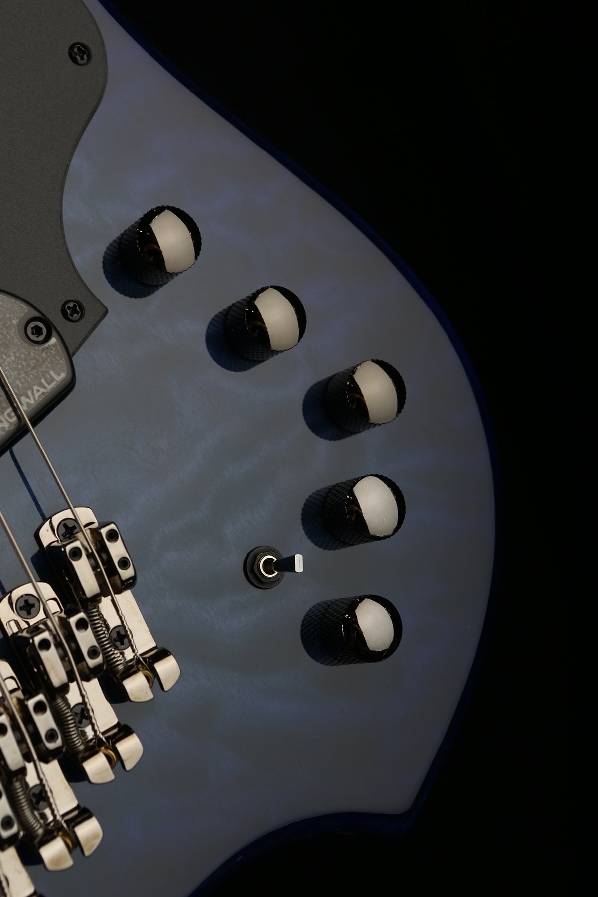 Dingwall Combustion 5 Quilt Top Indigo Burst - Bass Centre Music Store Melbourne