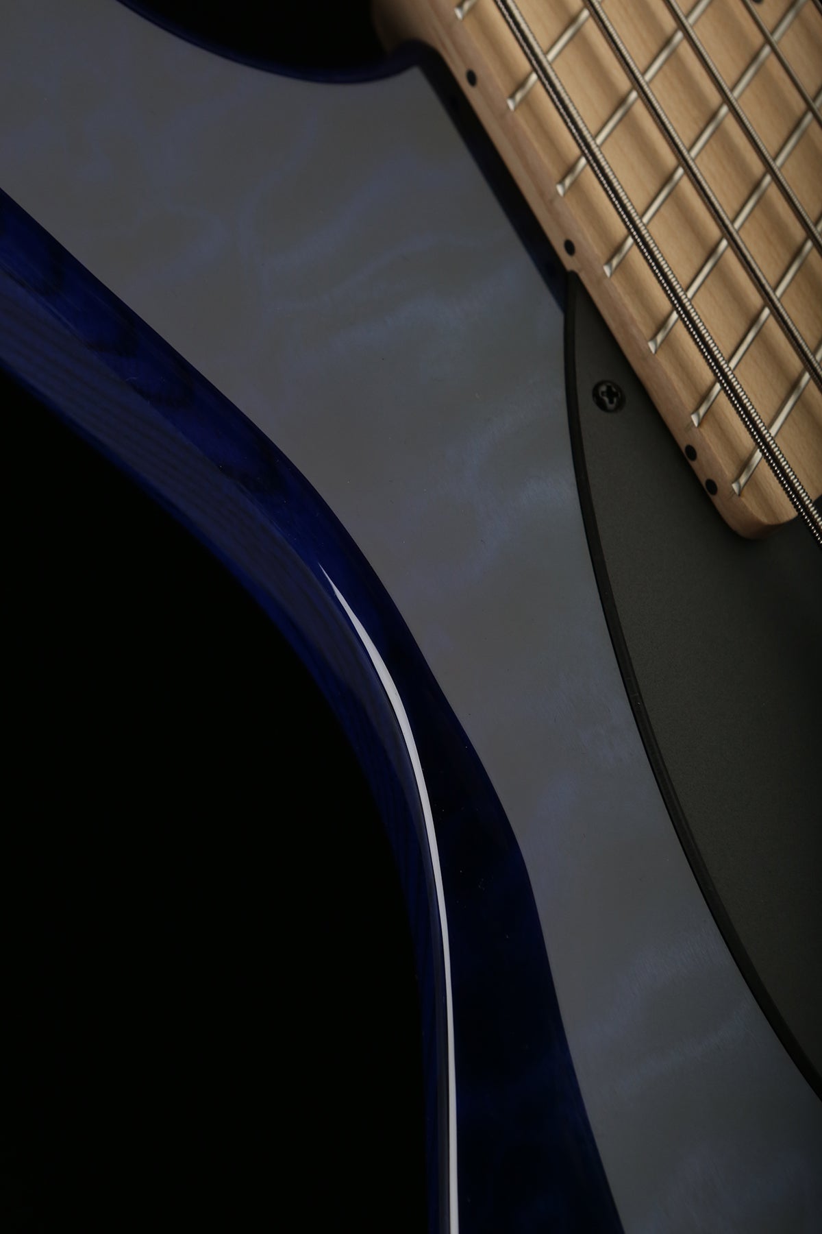 Dingwall Combustion 5 Quilt Top Indigo Burst - Bass Centre Music Store Melbourne