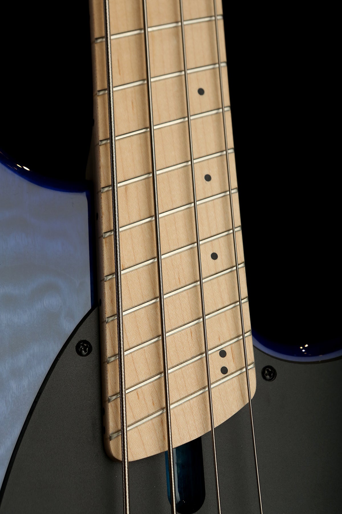 Dingwall Combustion 4 Quilt Top 2X Indigo Burst - Bass Centre Music Store Melbourne