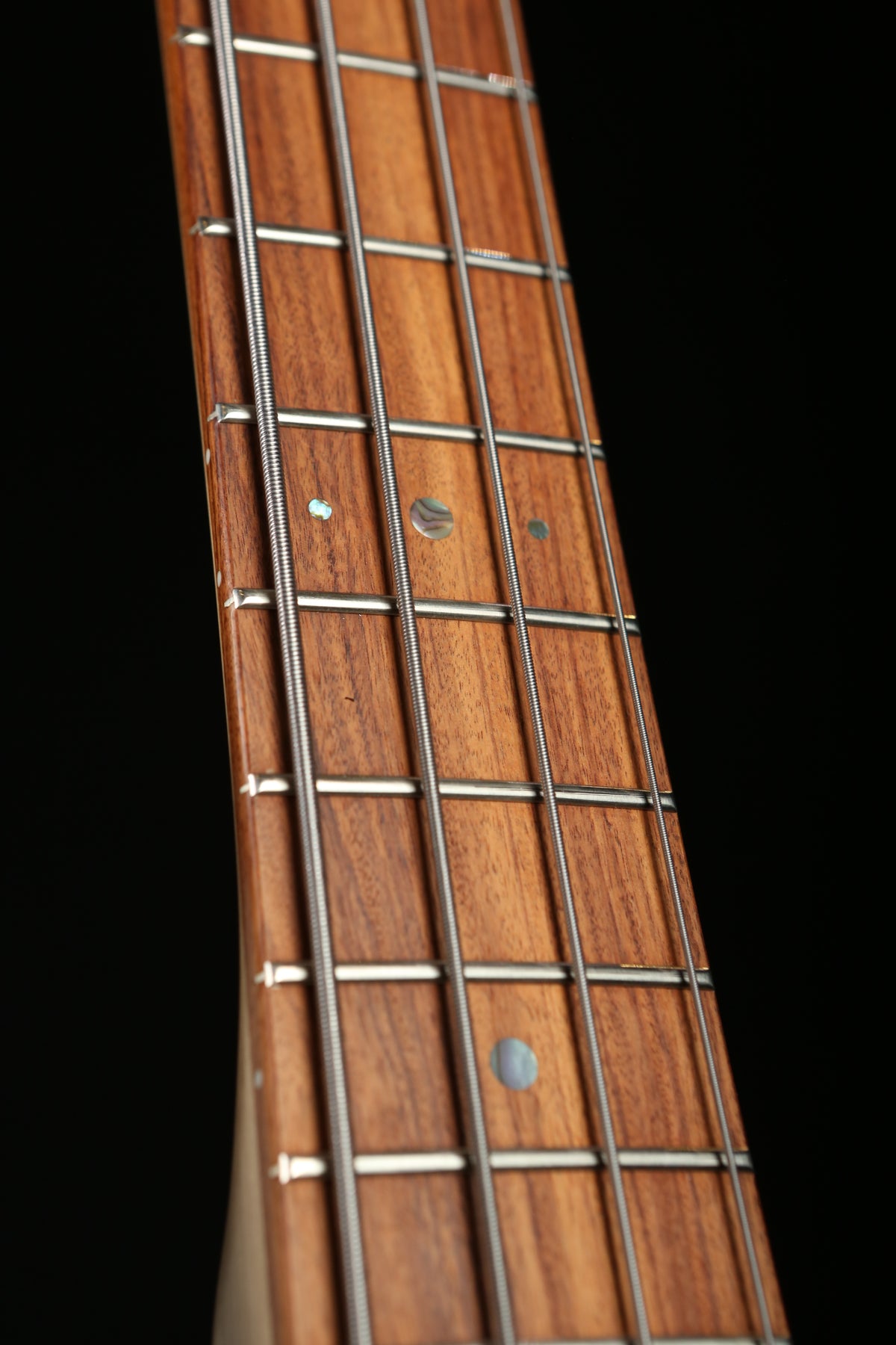 Sandberg VS4 Ash, Violet Burst - Bass Centre Music Store Melbourne