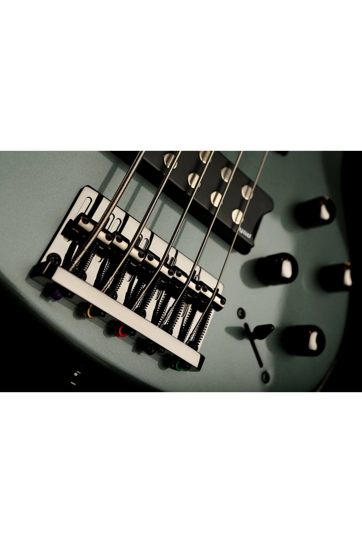 Yamaha TRBX305 Bass - Bass Centre Music Store Melbourne