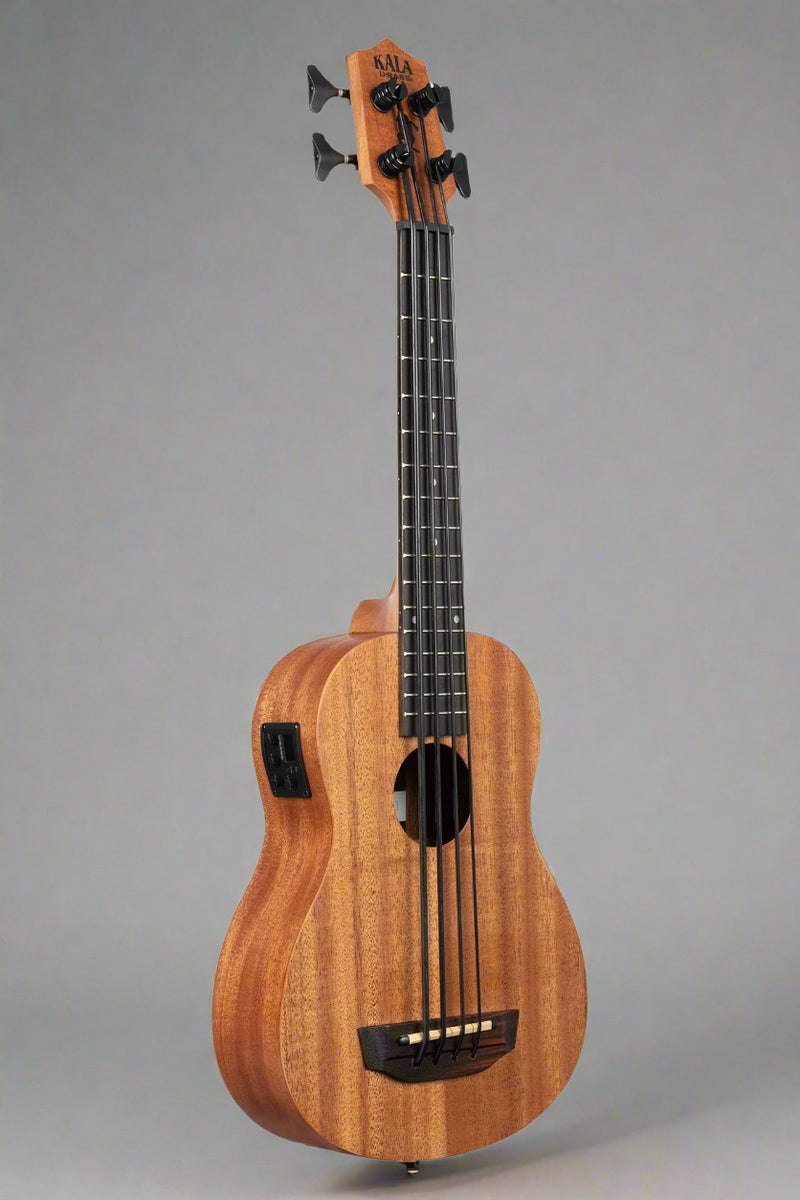 Uke Bass
